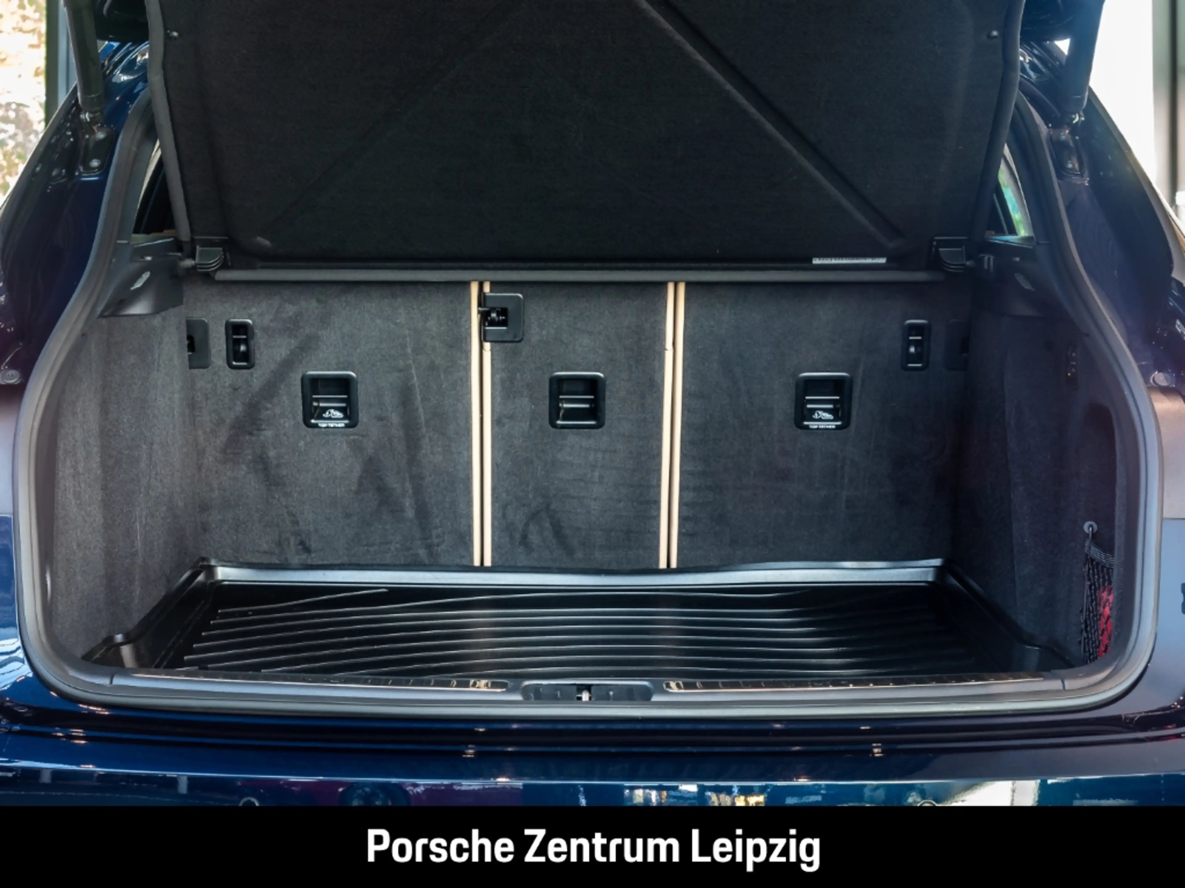 Porsche Macan EU6d GTS — photo 12