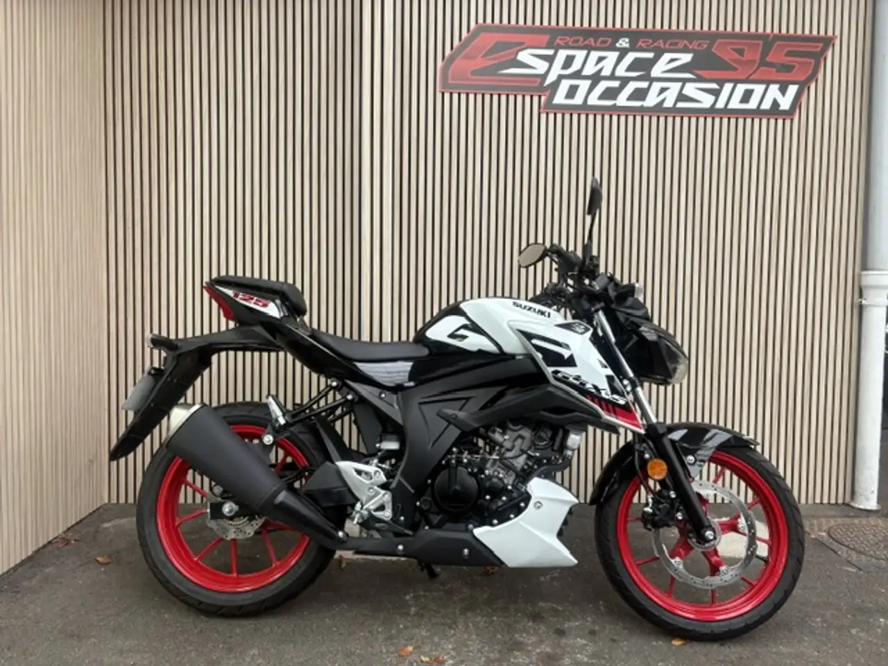 Suzuki GSX-S 125