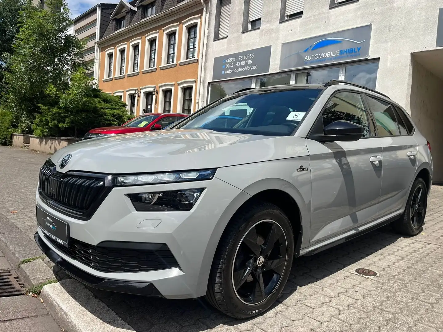 Skoda Kamiq 1,5 Monte Carlo Automatik, PANORAMA Grau - 1