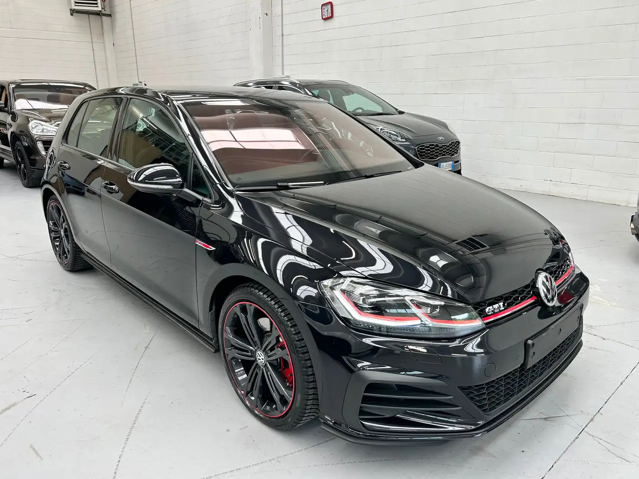 Volkswagen Golf GTI