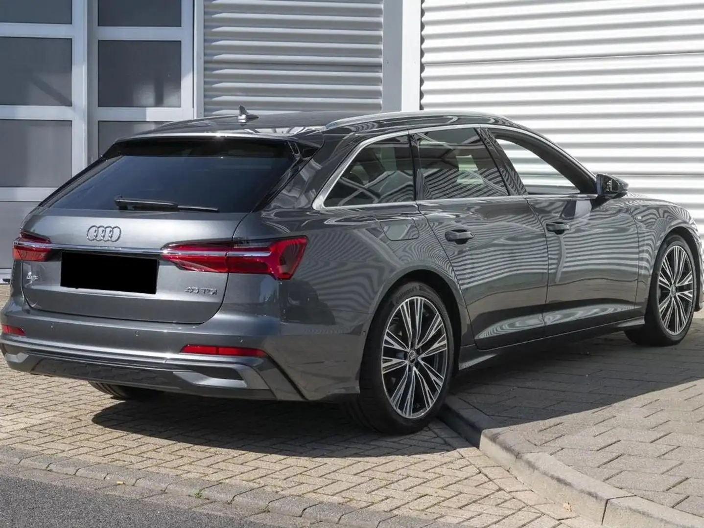 Audi A6 Avant 40 TDI 3x S line Grigio - 2