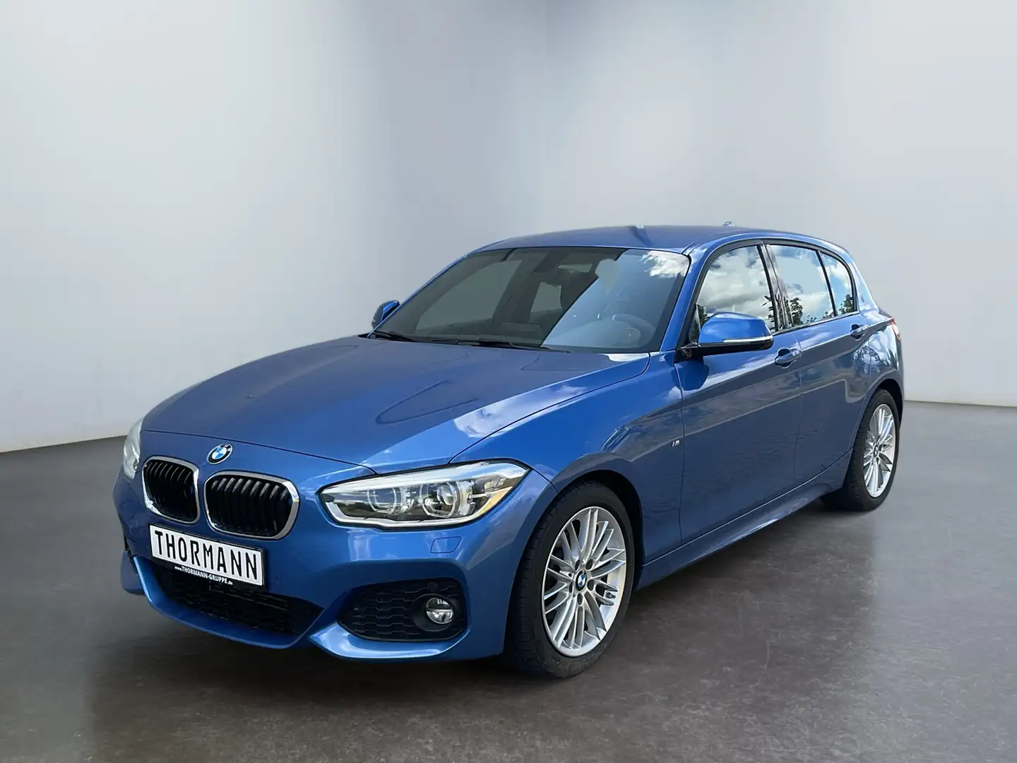 BMW 118 i  Edition M-Sport Shadow ACC AHK Leder LM Blau - 2