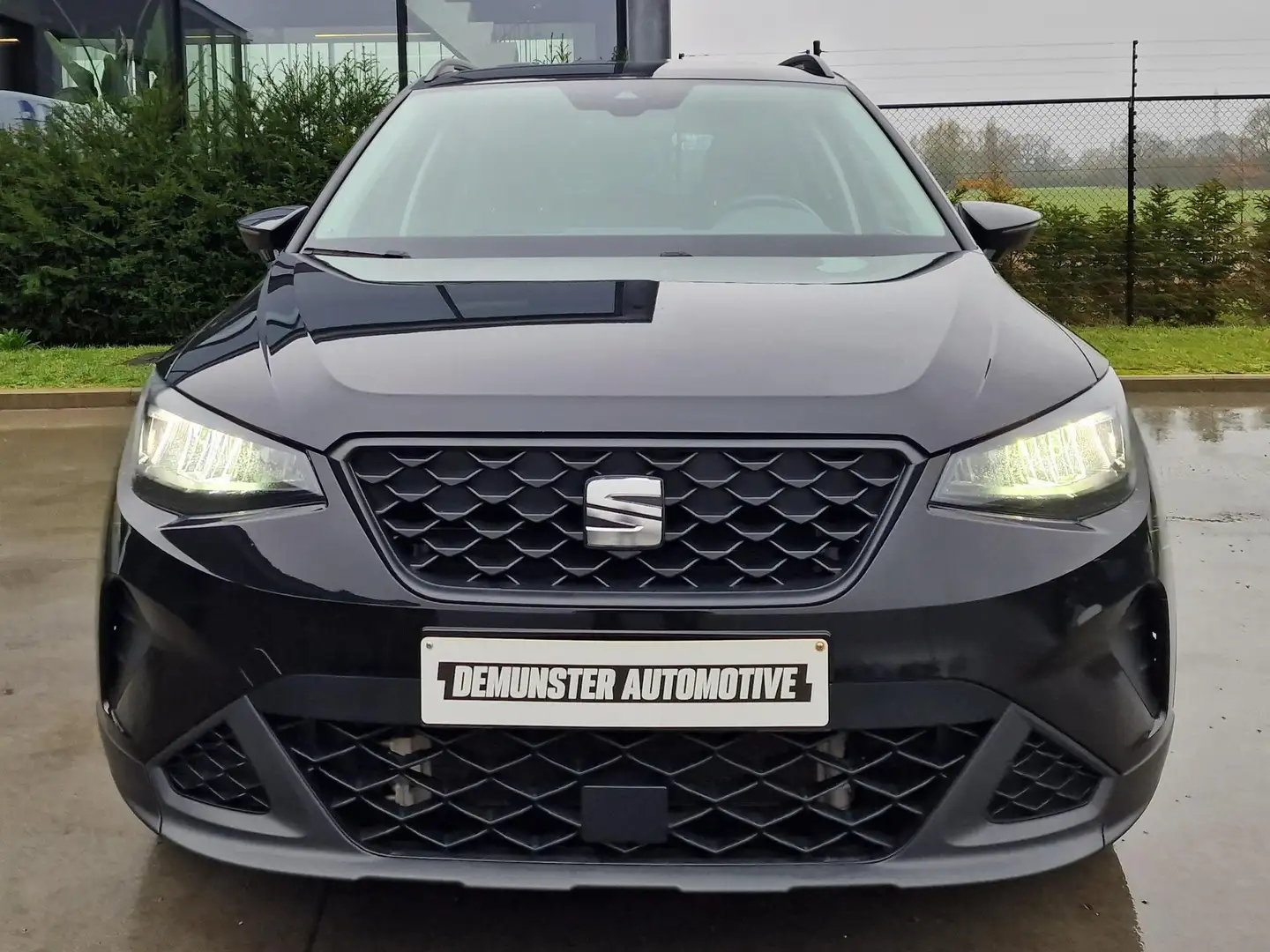 SEAT Arona Arona 1.0 TSI Move DSG/Carplay/Sensoren/Navi/CC Zwart - 2
