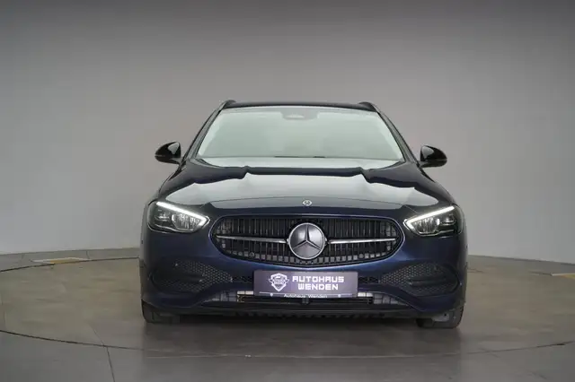 Mercedes-Benz C-Class view 2