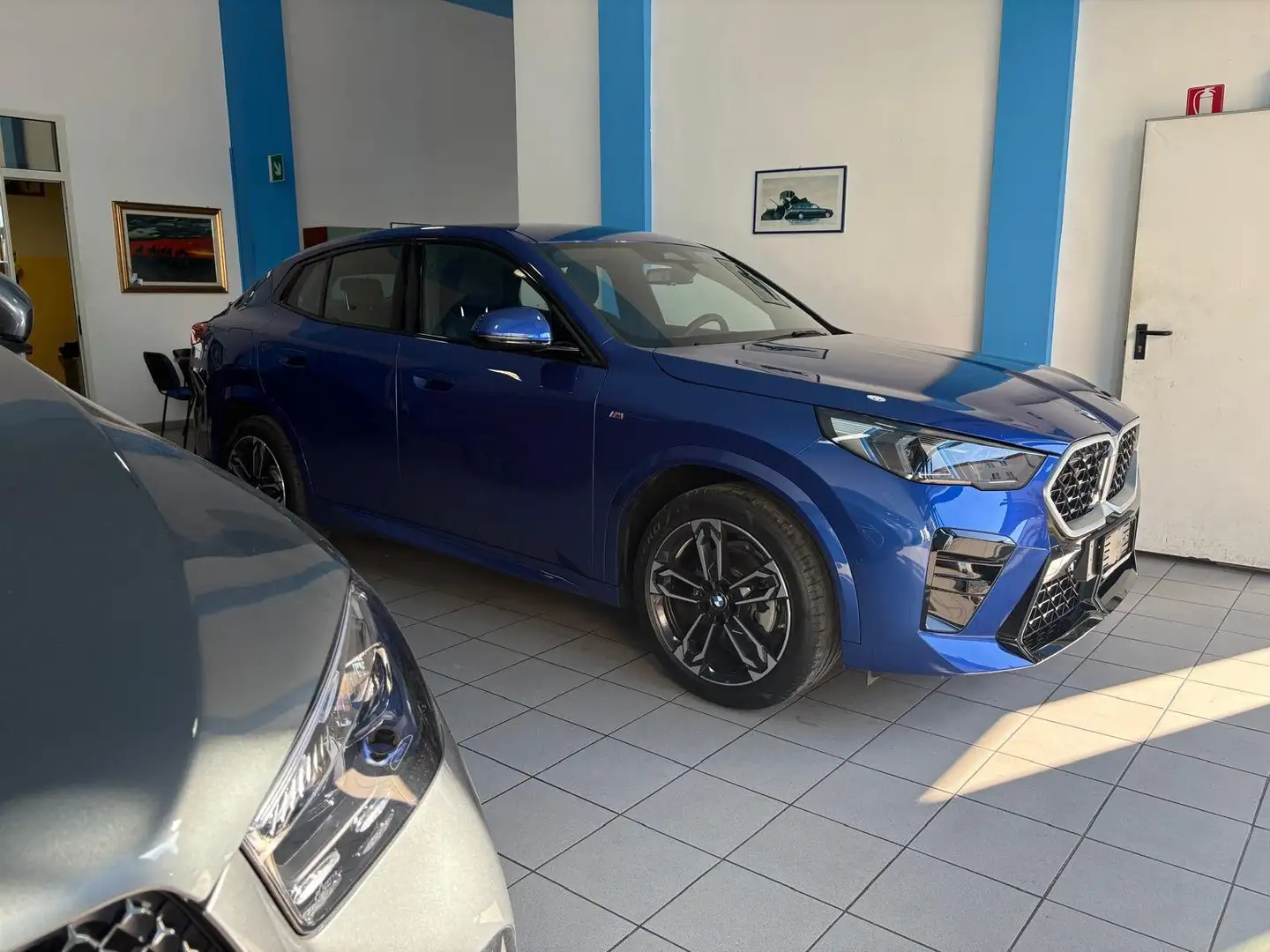 BMW X2 X2 sdrive 18d MSport auto Blu/Azzurro - 2