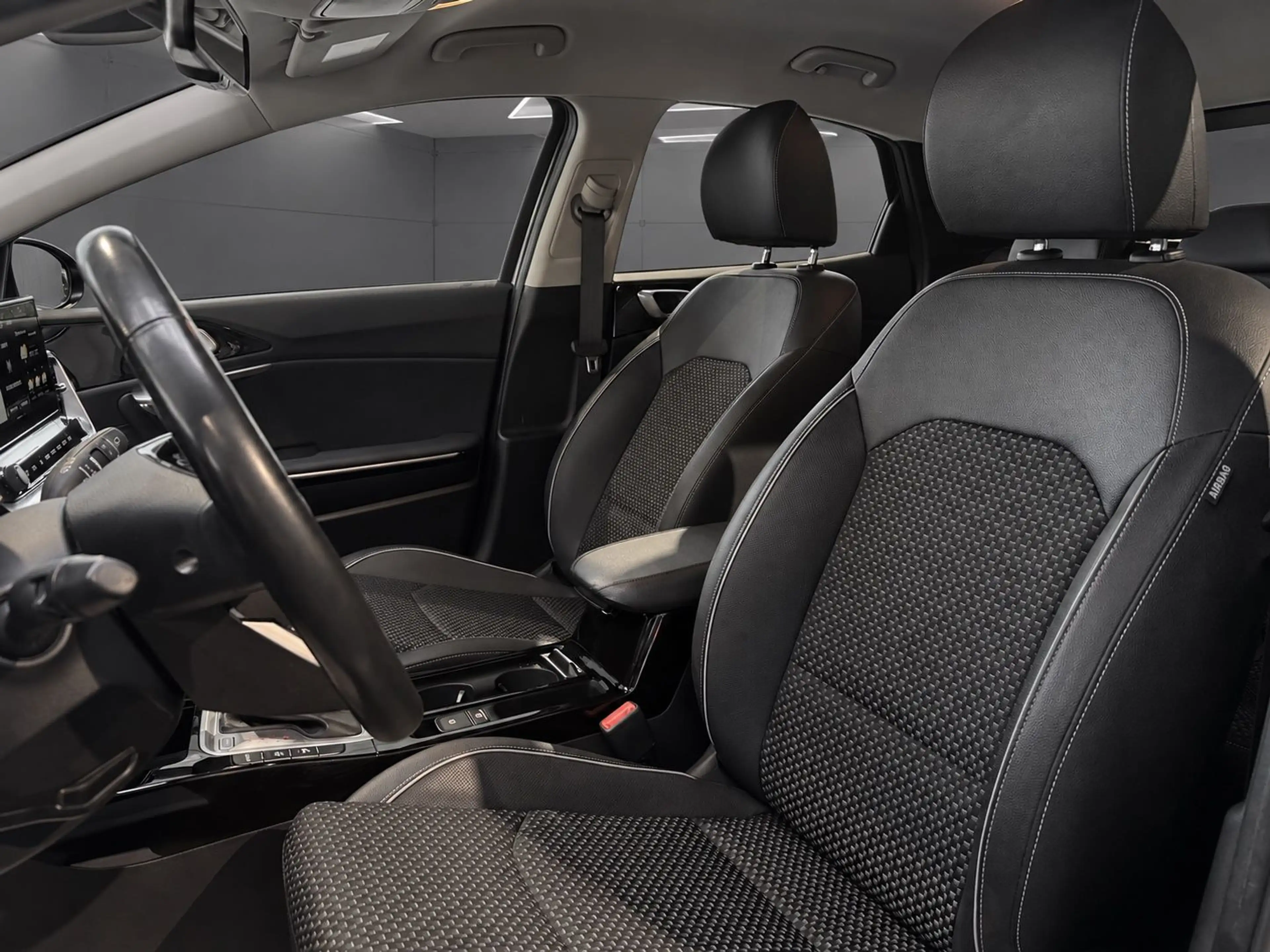 Kia XCeed JBL Sound Edition — photo 15