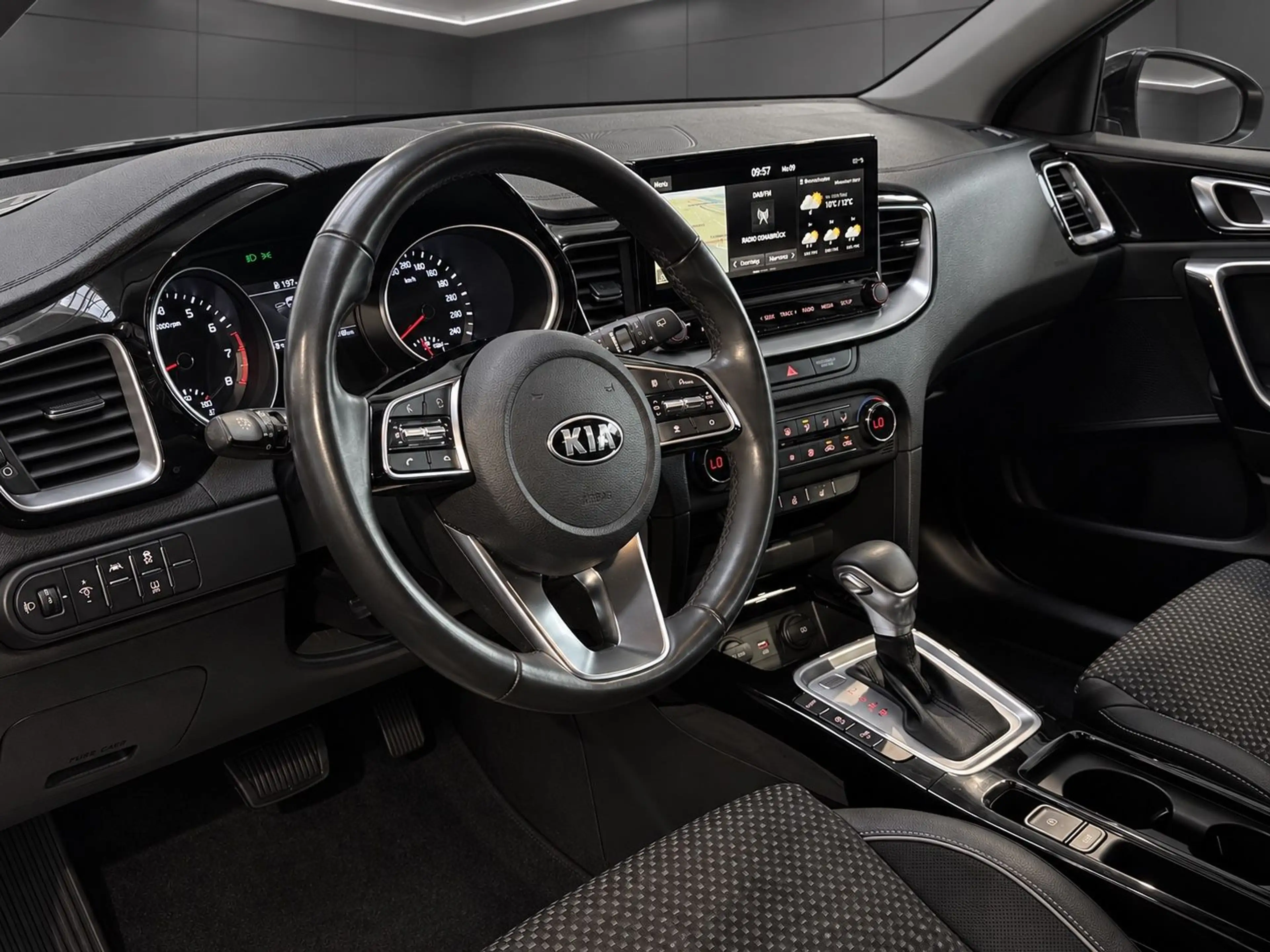 Kia XCeed JBL Sound Edition — photo 12
