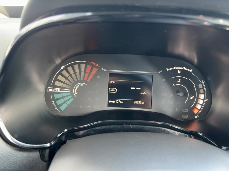 Dacia Spring Essential - KLIMA LED-Tagfahrlicht ABS ESP ZV — photo 13