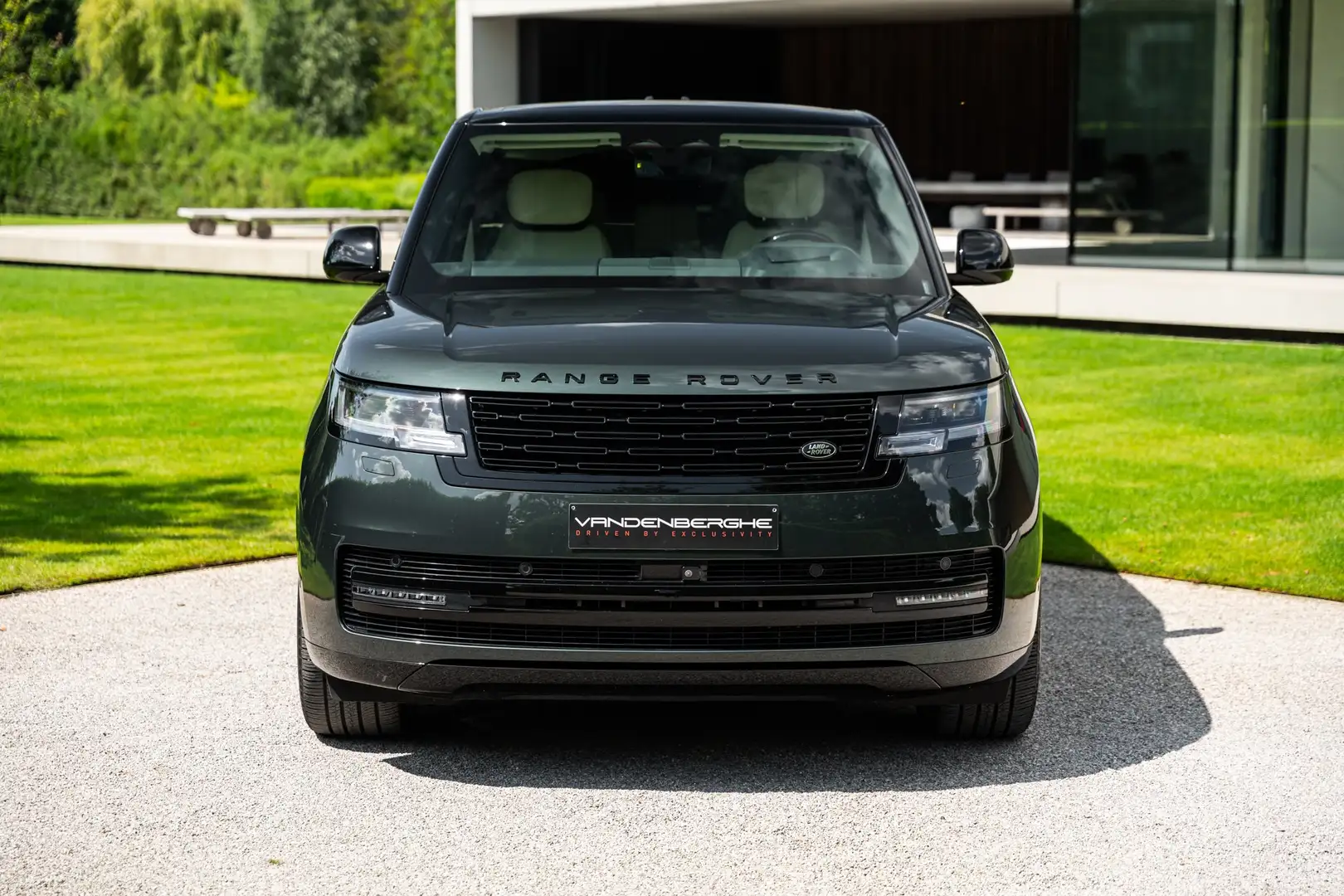 Land Rover Range Rover P460E/AUTOBIOGRAPHY/BELGRAVIA/SHADOW PACK/TREKHAAK Groen - 2
