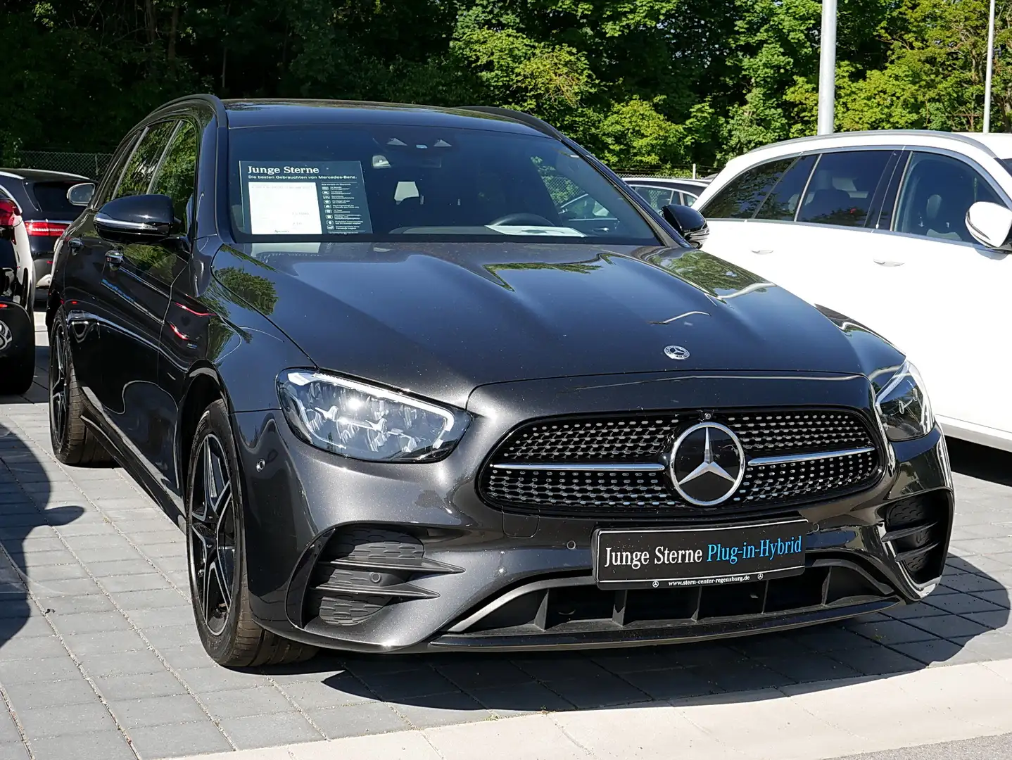 Mercedes-Benz E 300 de 4M T AMG+DISTRONIC+HUD+AHK+KEYLESS-GO++ Gris - 2