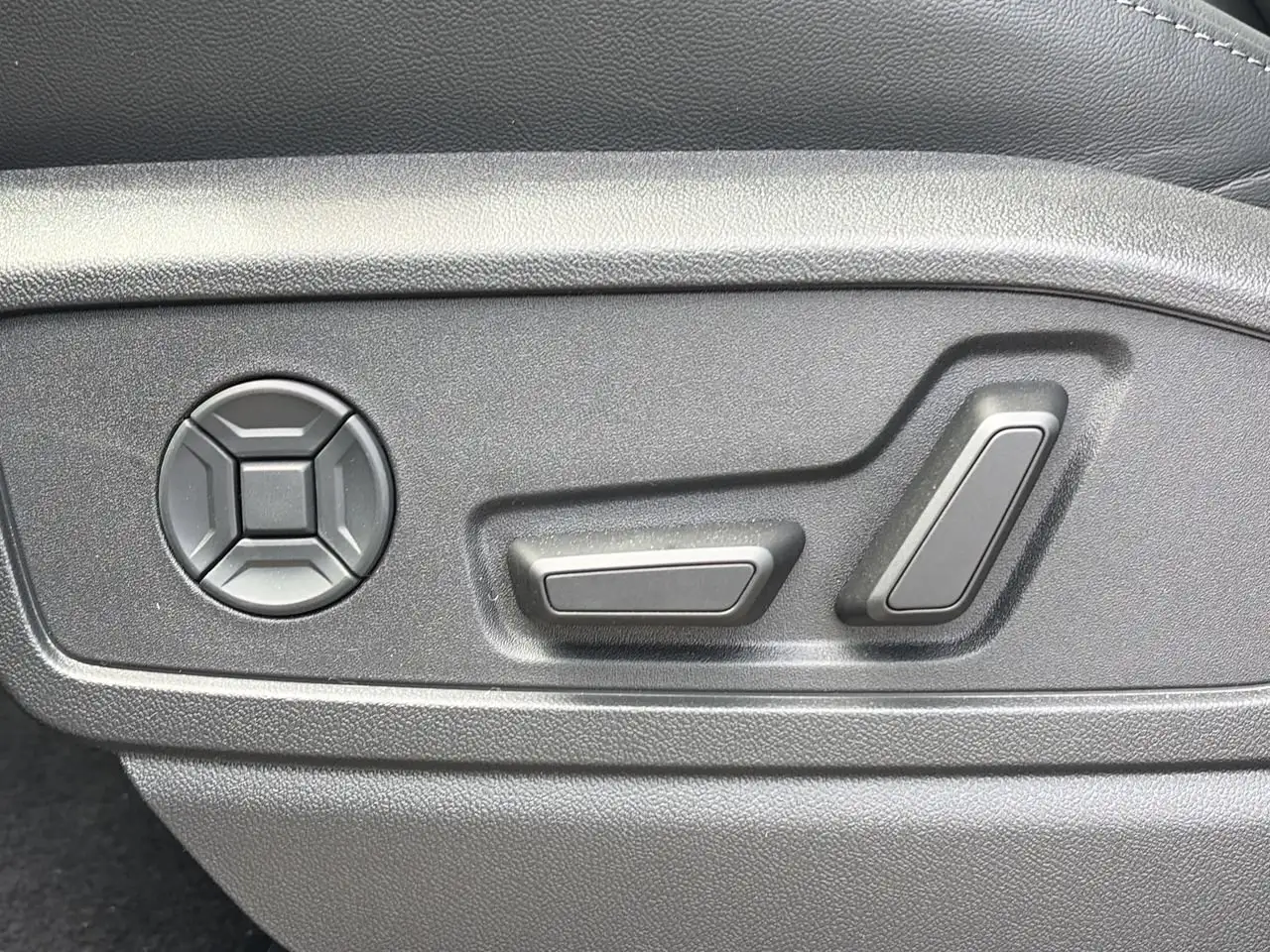 Audi Q5 снимка Audi Q5