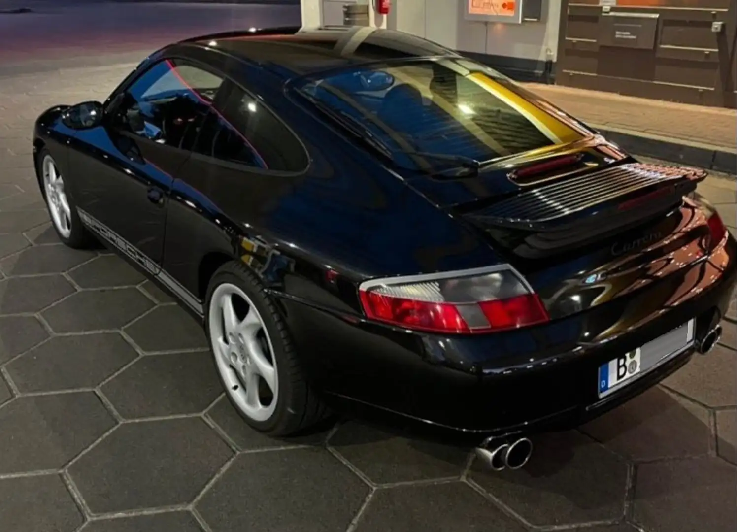 Porsche 996 911 Carrera schwarz Heckantrieb Schaltwagen Noir - 1