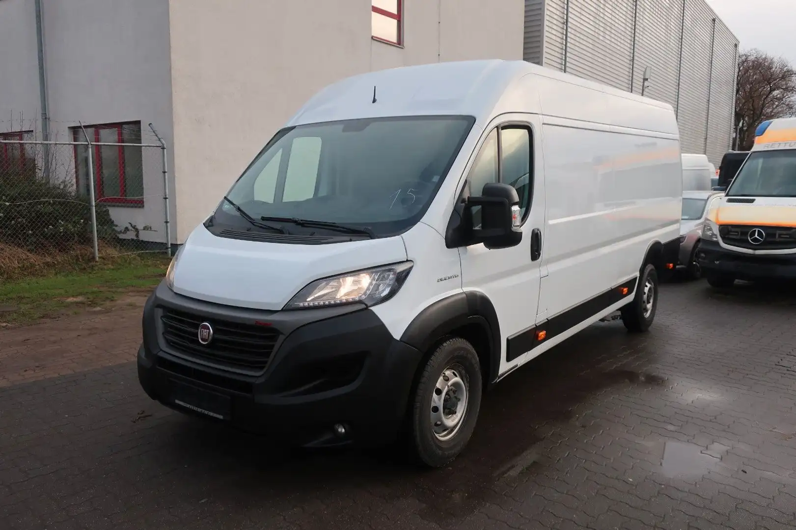 Fiat Ducato Maxi Grossr.-Kasten 35 180 L5H2 RS: 4035 Weiß - 1