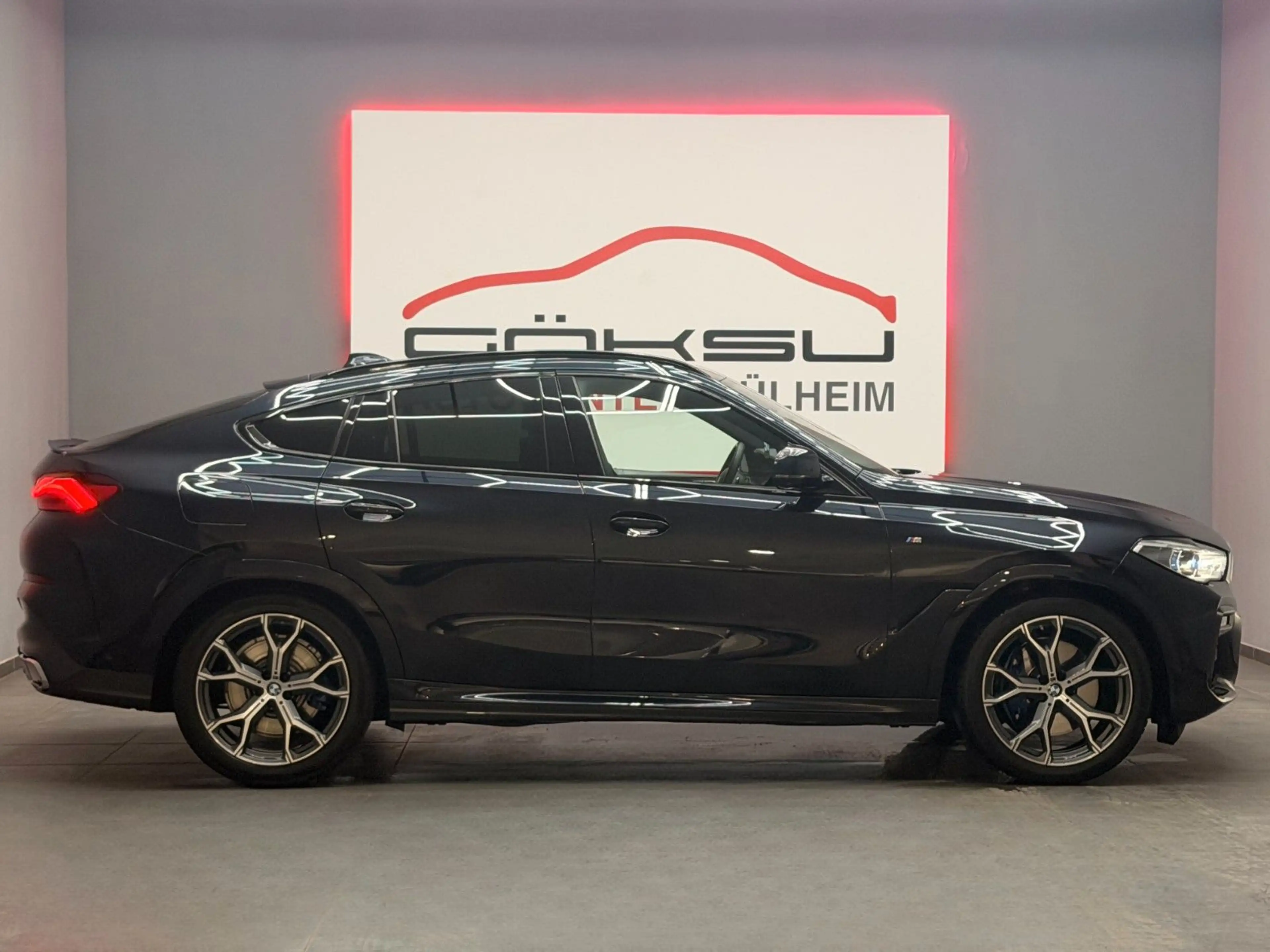 BMW X6 xDr 40i M-Sport*Luftf.*HuD*StHz*Laser*360*H&K — photo 5