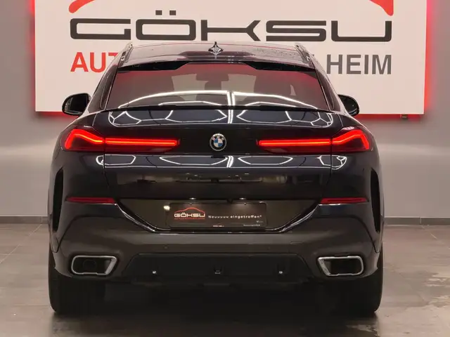 BMW X6 view 7