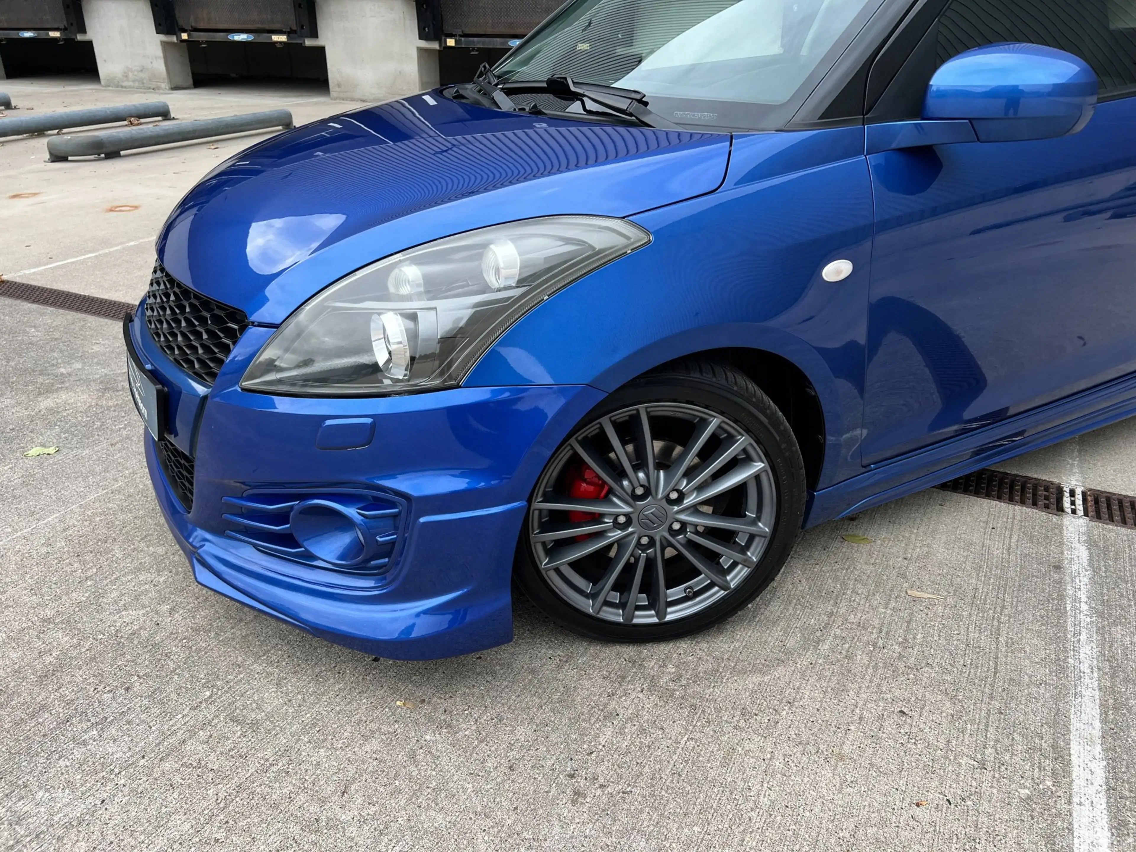 Suzuki Swift 1.6 Sport, Xenon, Blauw — photo 2