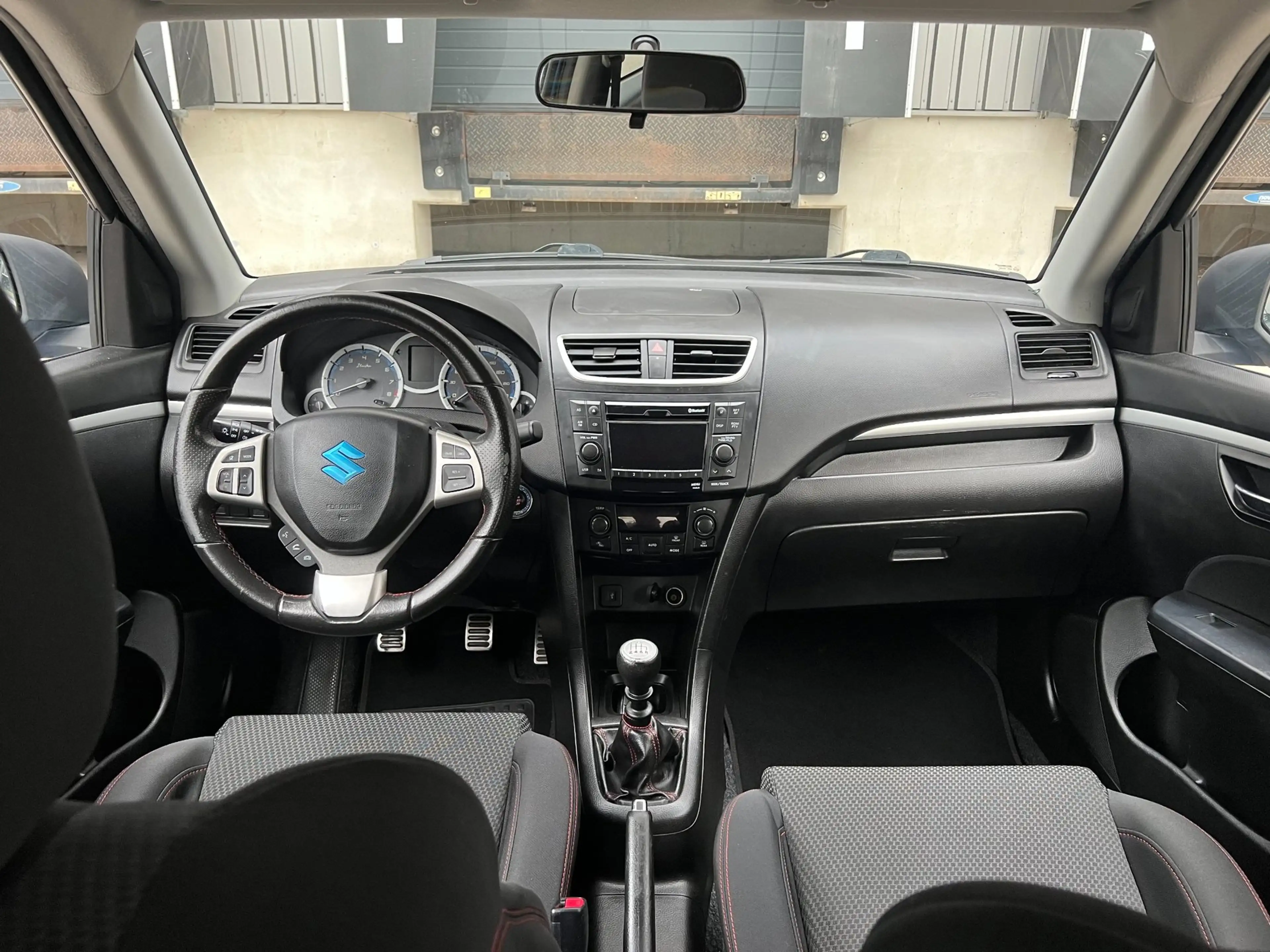 Suzuki Swift 1.6 Sport, Xenon, Blauw — photo 13
