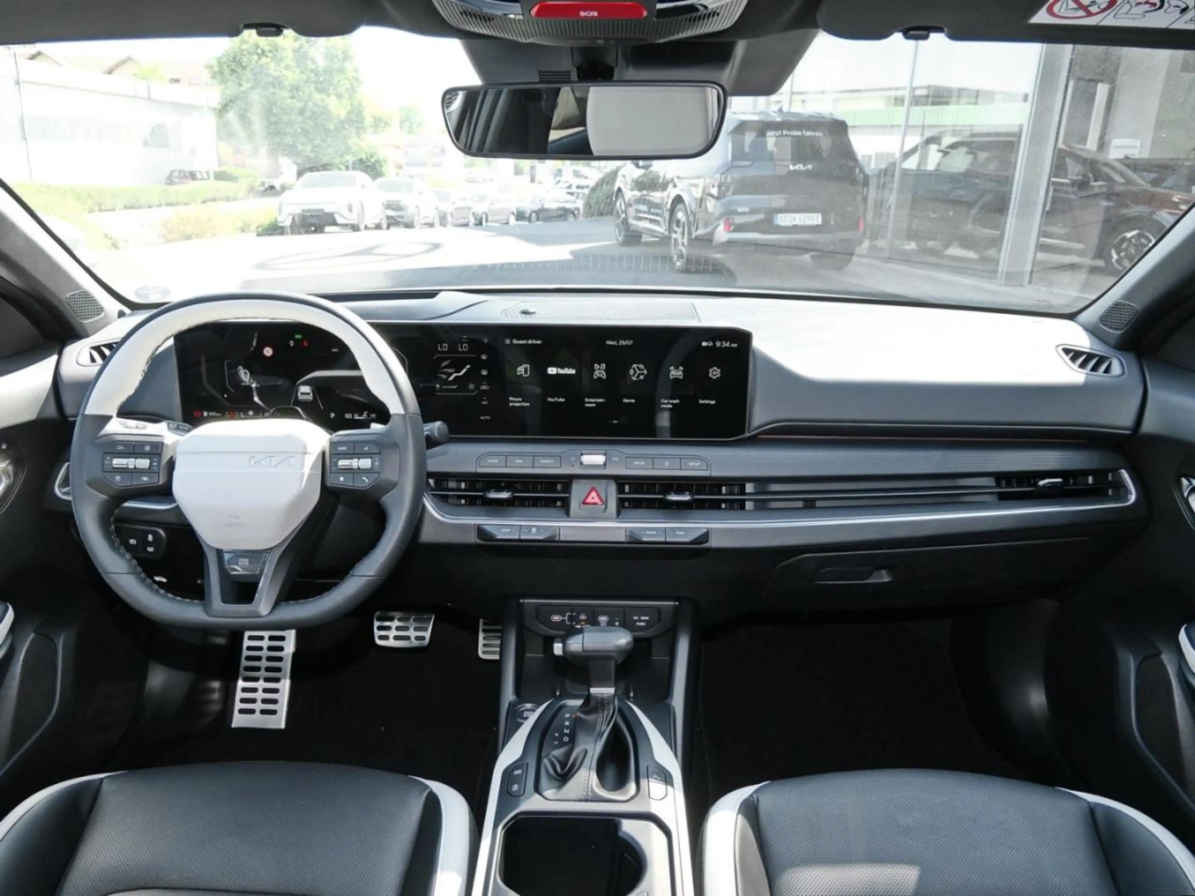 Kia K4 SW 1.6T DCT GT-Line Sound-P DriveWise HUD — photo 12