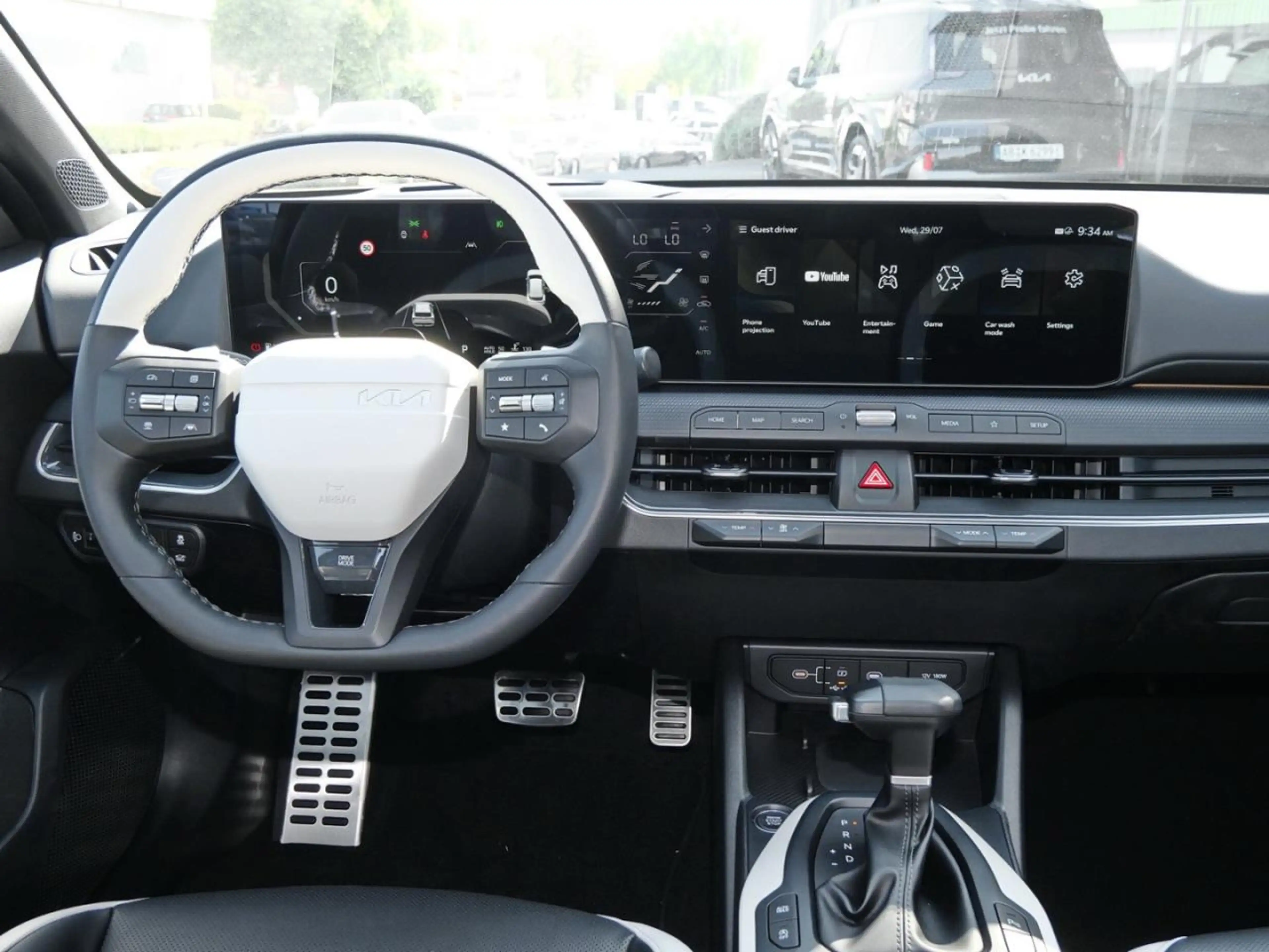 Kia K4 SW 1.6T DCT GT-Line Sound-P DriveWise HUD — photo 7