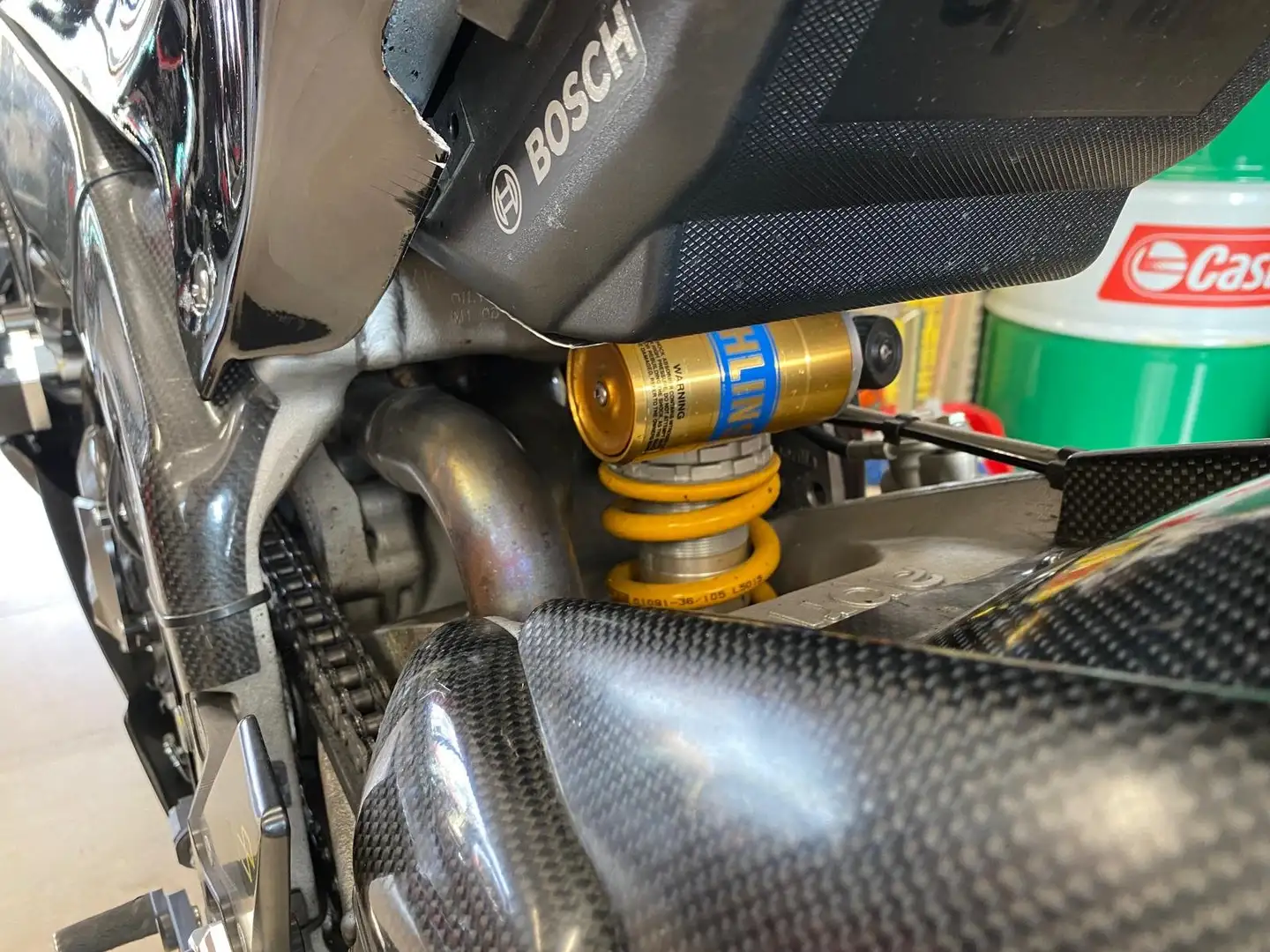 Aprilia RSV4 RF Nero - 2