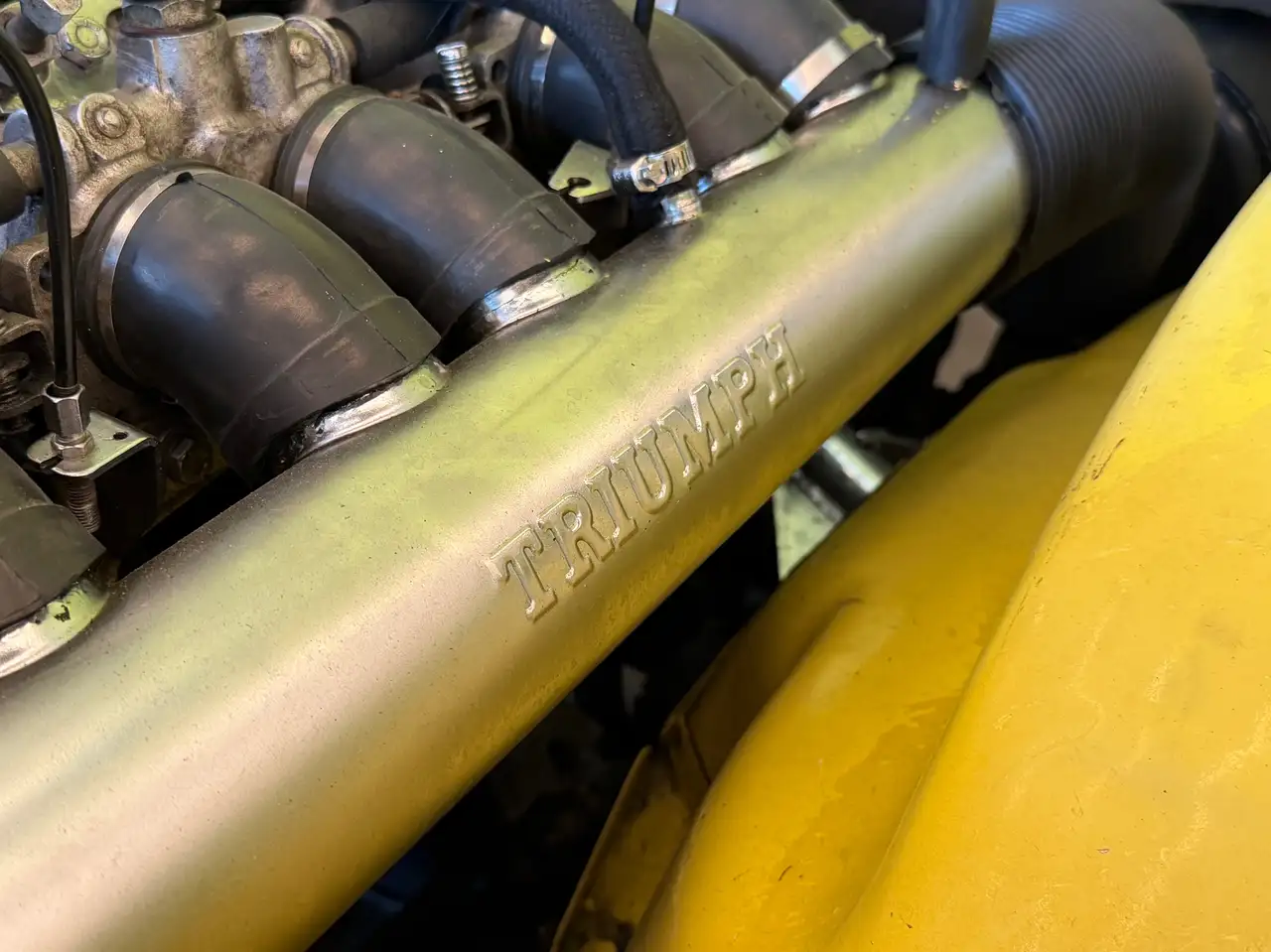 Triumph TR6 PI Seconda serie con HARD TOP, foto 10