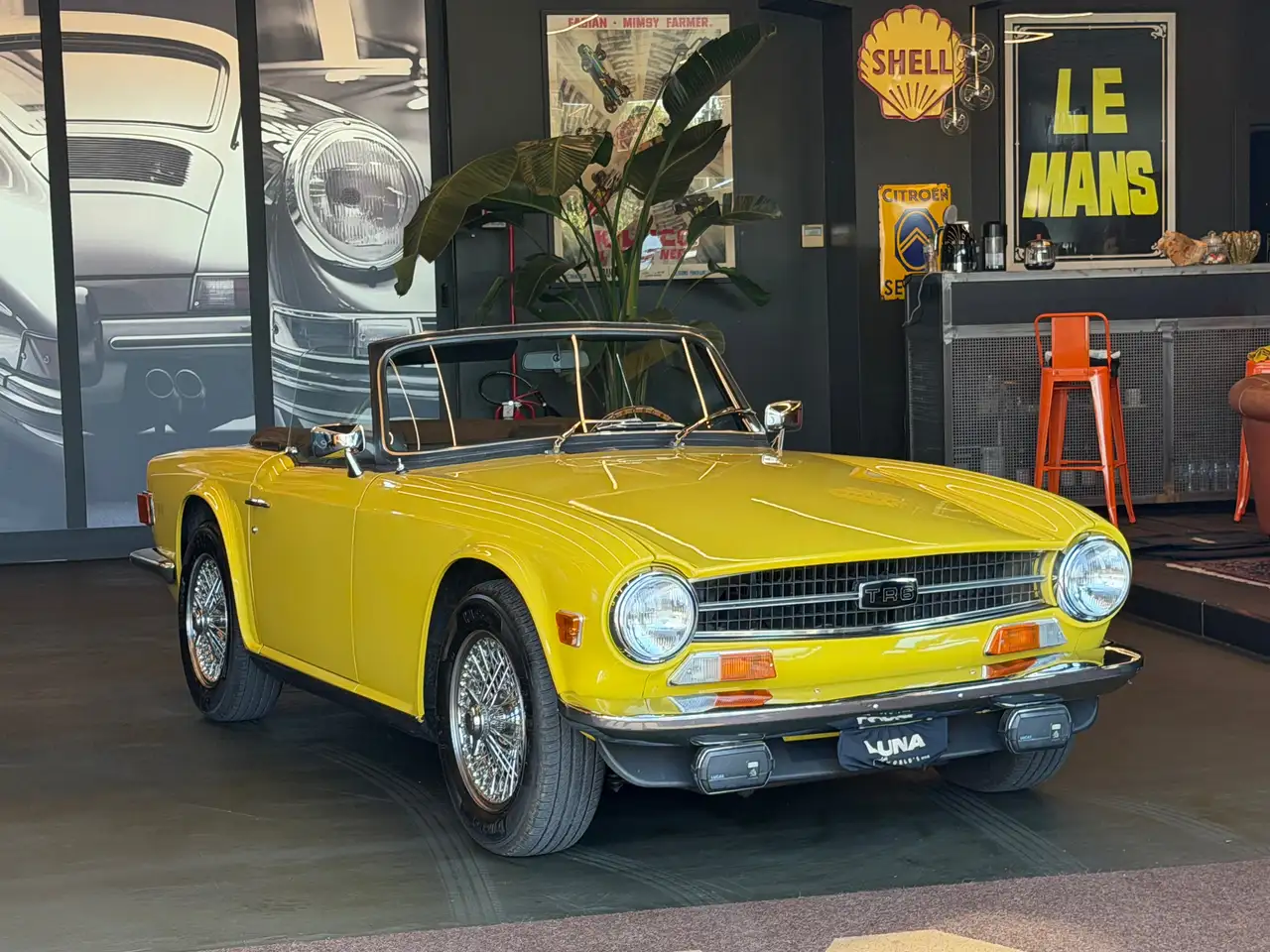 Triumph TR6 PI Seconda serie con HARD TOP, foto 2