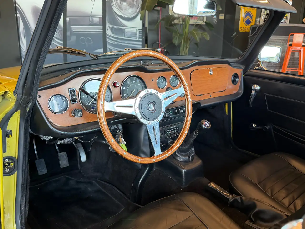 Triumph TR6 PI Seconda serie con HARD TOP, foto 7