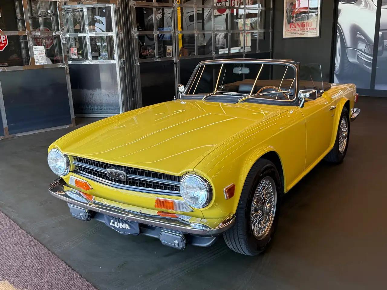 Triumph TR6 PI Seconda serie con HARD TOP, foto 12