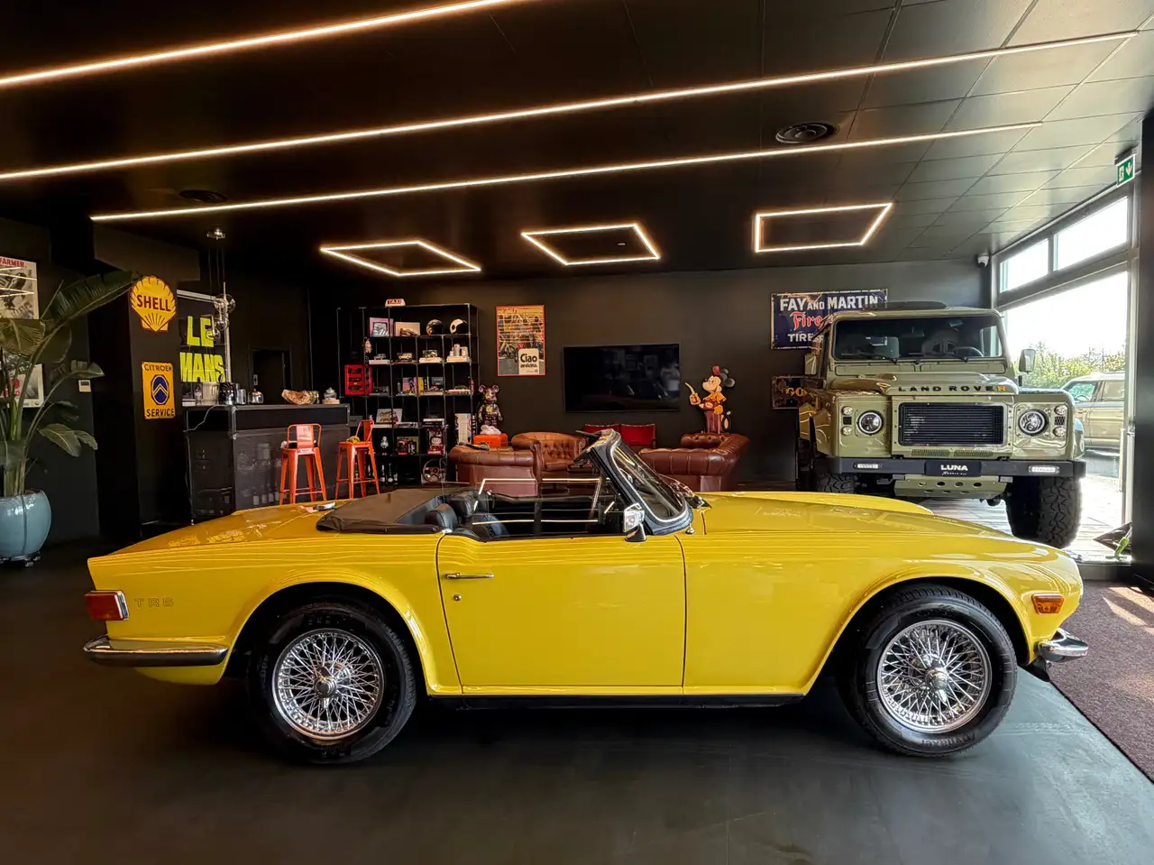 Triumph TR6 PI Seconda serie con HARD TOP, foto 4