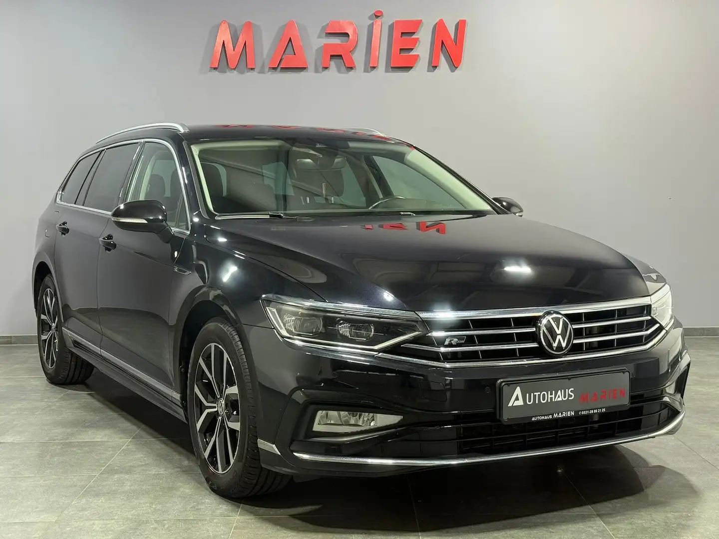 Volkswagen Passat Variant 2.0 TDI DSG*R-LINE*MATRIX*VIRTUAL Schwarz - 2