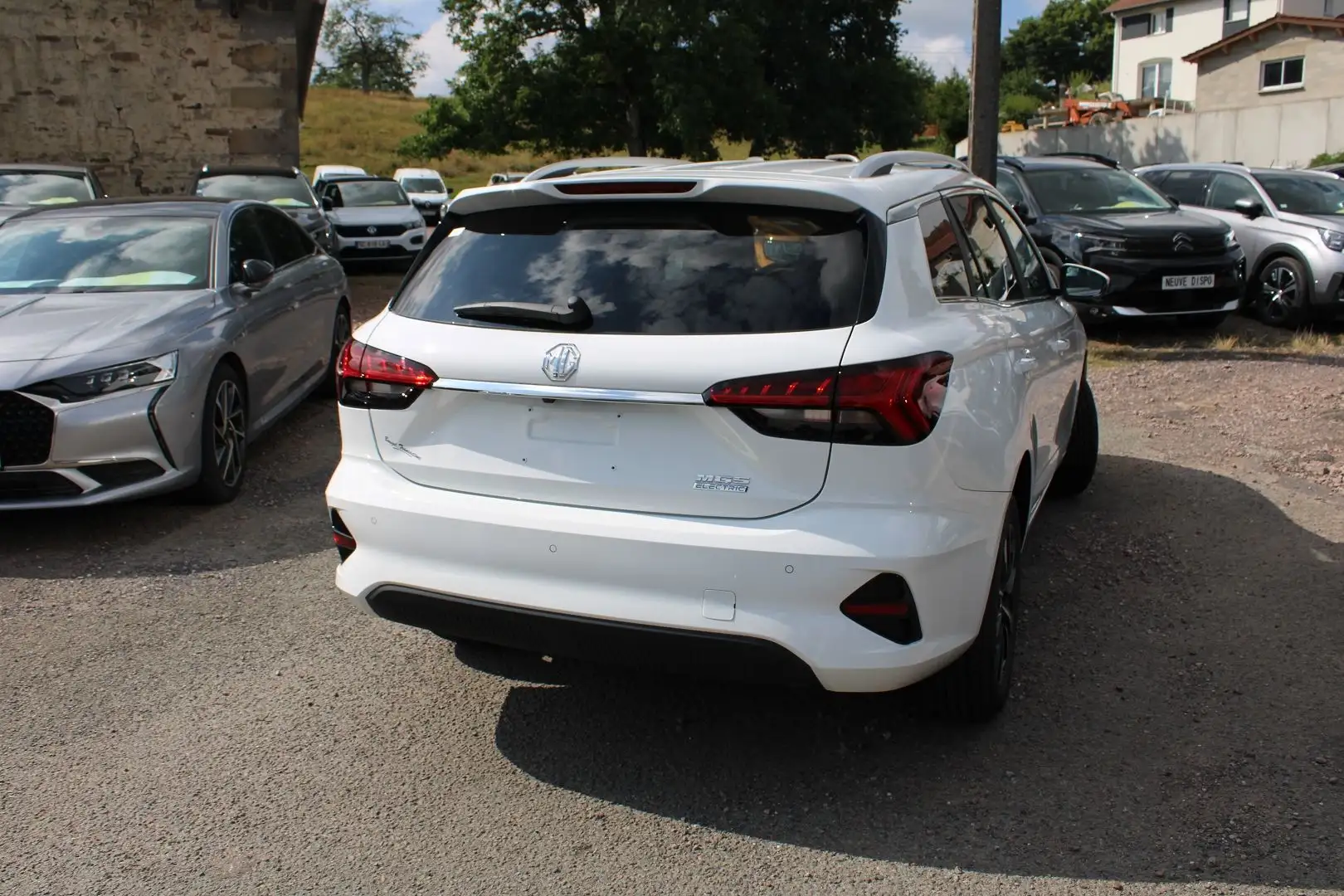 MG MG5 SW CONFORT 156 CV ELECTRIQUE \61 KW/H\ GROSSE AUTONOMIE GPS 3D CAMÉRA BOITE AUTO Blanco - 2