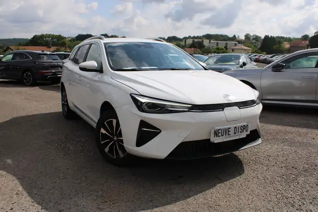 MG MG5 SW CONFORT 156 CV ELECTRIQUE \61 KW/H\ GROSSE AUTONOMIE GPS 3D CAMÉRA BOITE AUTO