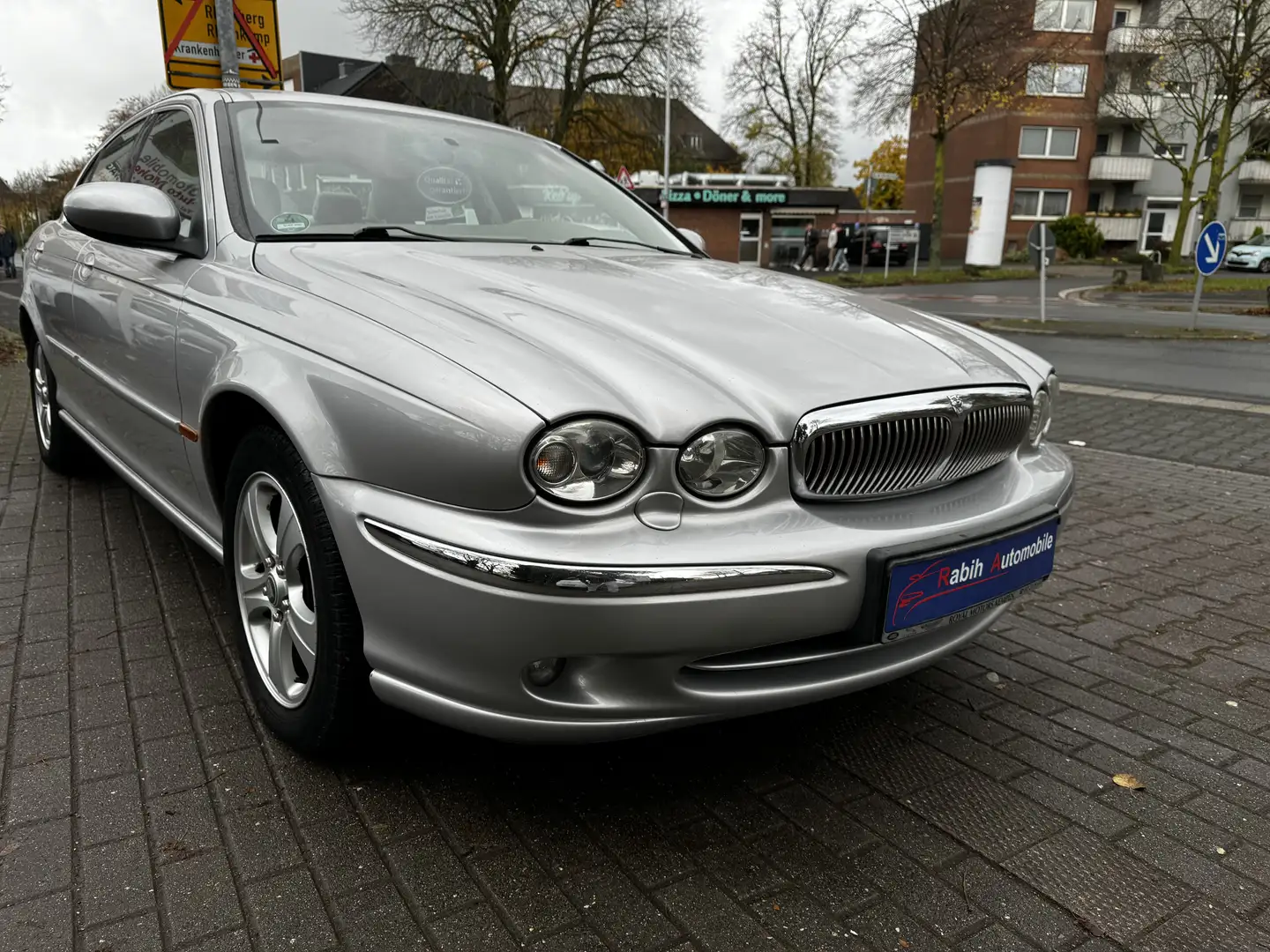 Jaguar X-Type 3.0 V6 4x4 Executive,Tüv Neu. Silber - 2