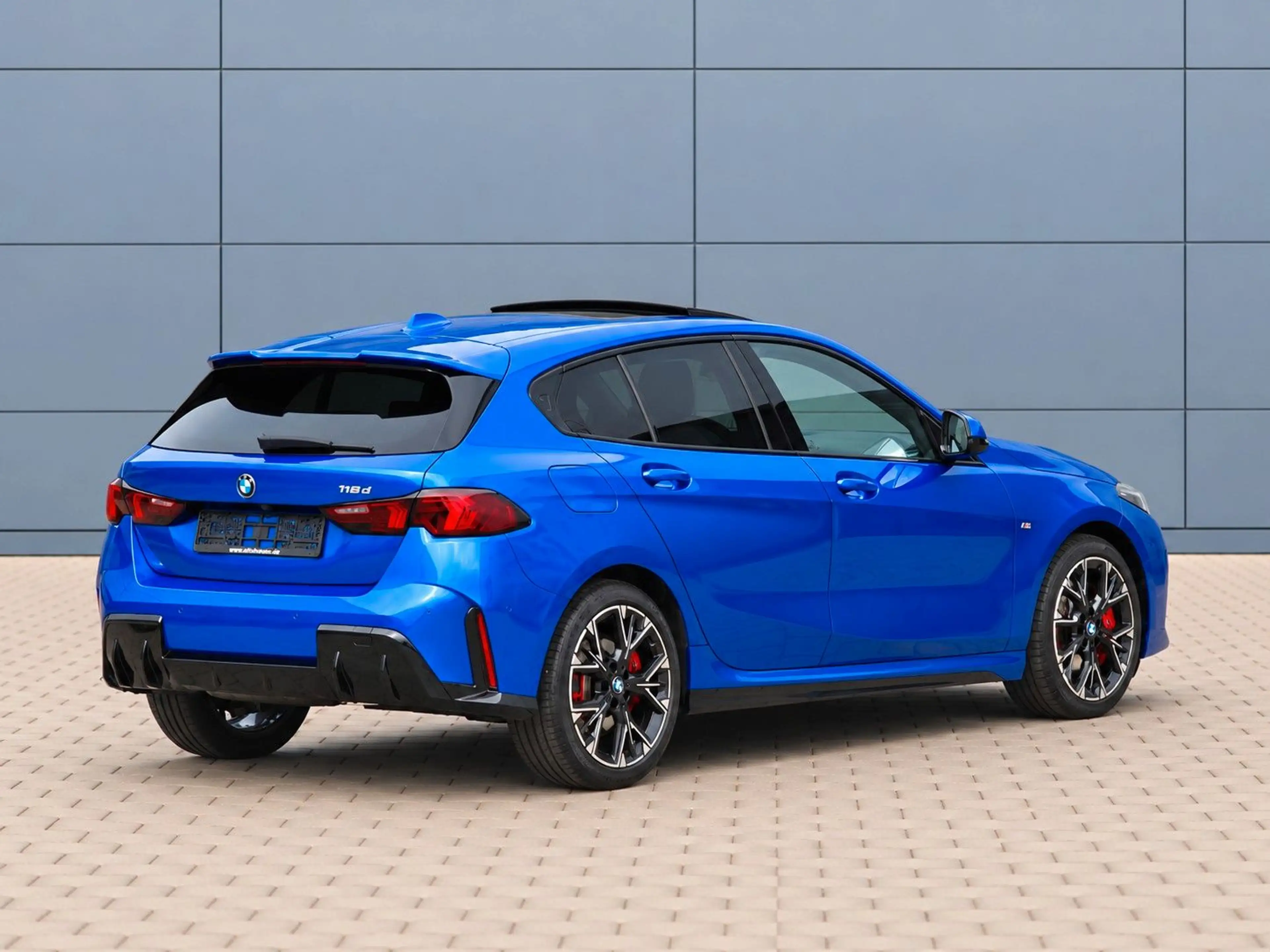 BMW 118 d M SPORT PRO PANORAMA NAVI LED RFK 18"LM — photo 3