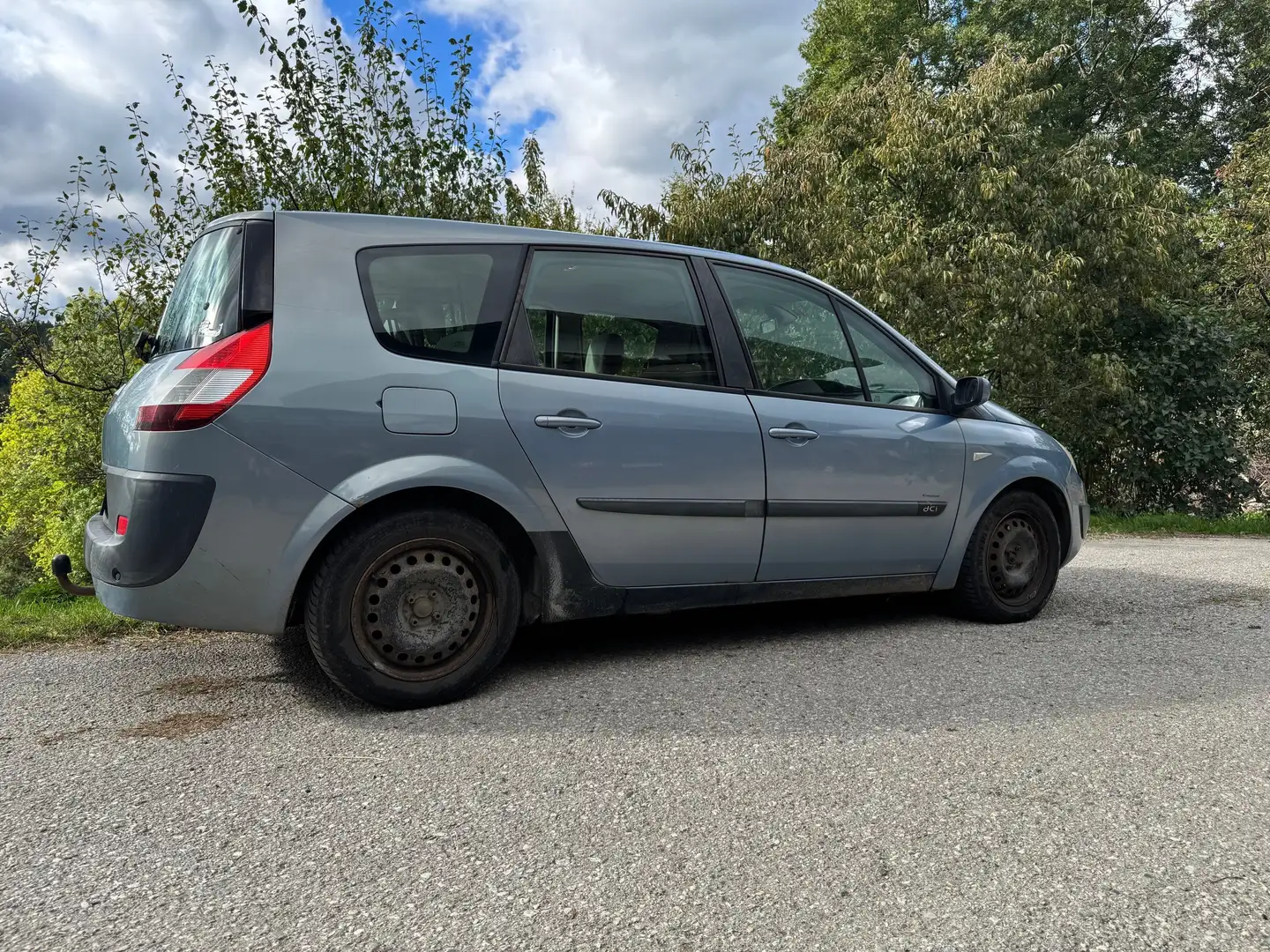 Renault Grand Scenic Grand Scénic Authentique 1,5 dCi Authentique Blau - 1