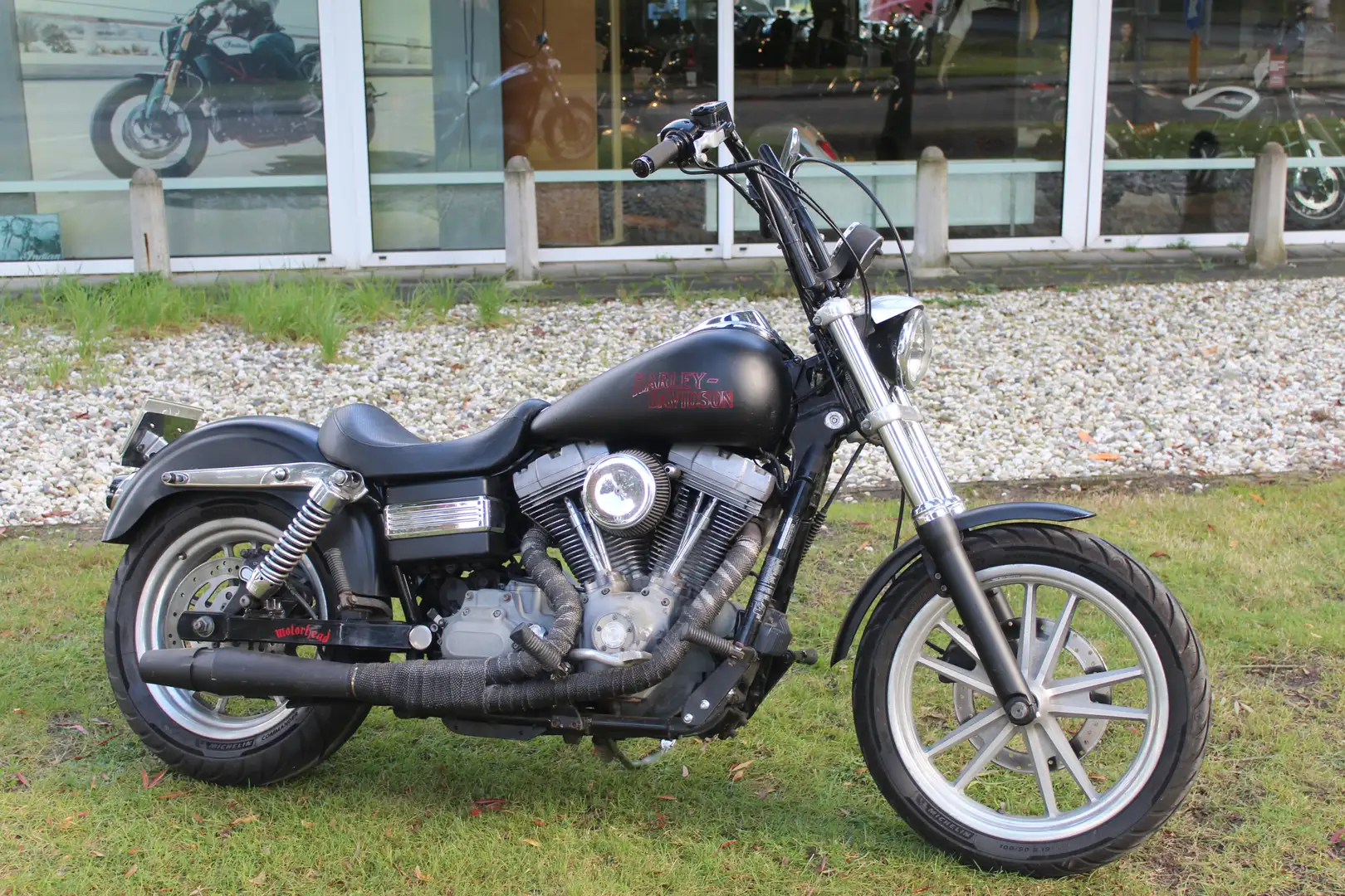 Harley-Davidson Dyna Super Glide FXD Dyna Super Glide Чорний - 1