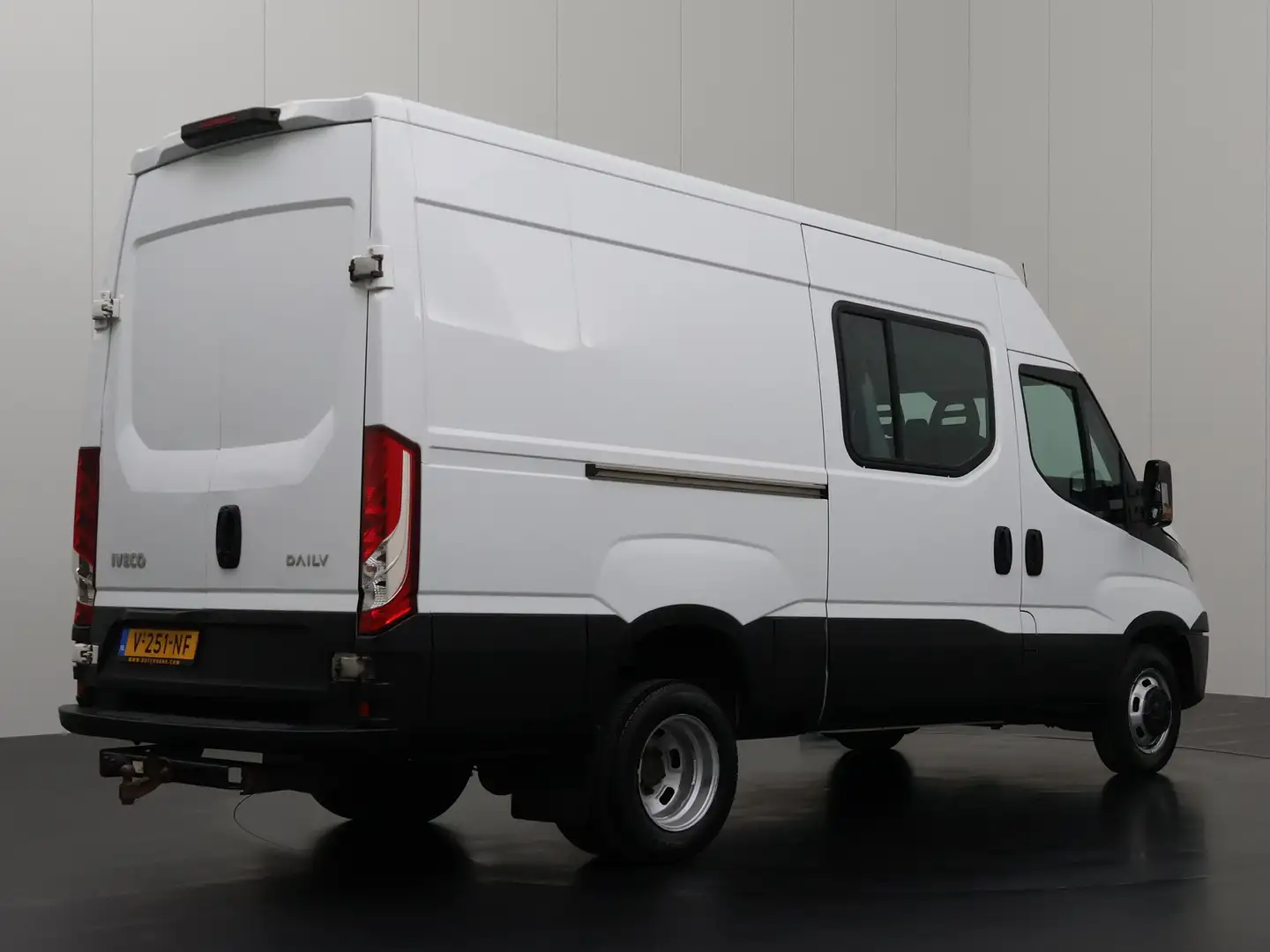 Iveco Daily 35C13 Dubbel lucht | Dubbele Cabine | 3500Kg Trekh - 2