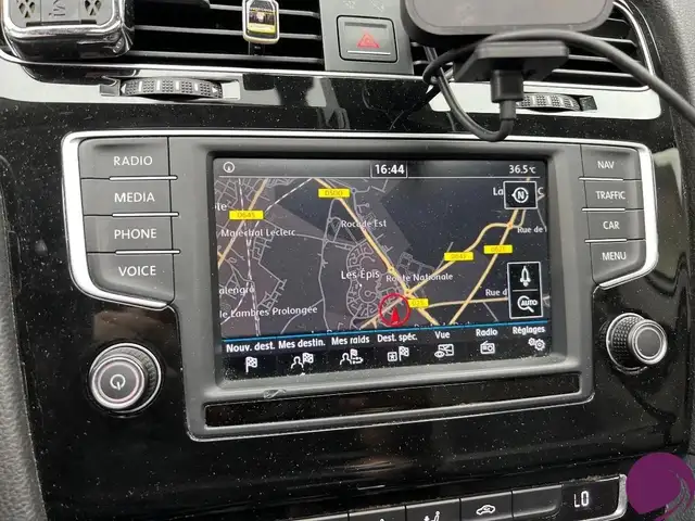 Volkswagen Golf view 14