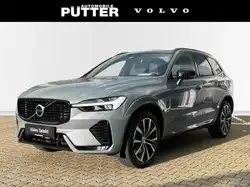 Volvo XC60 B4 Diesel AWD Ultimate Dark 20'' ACC Panorama Rück