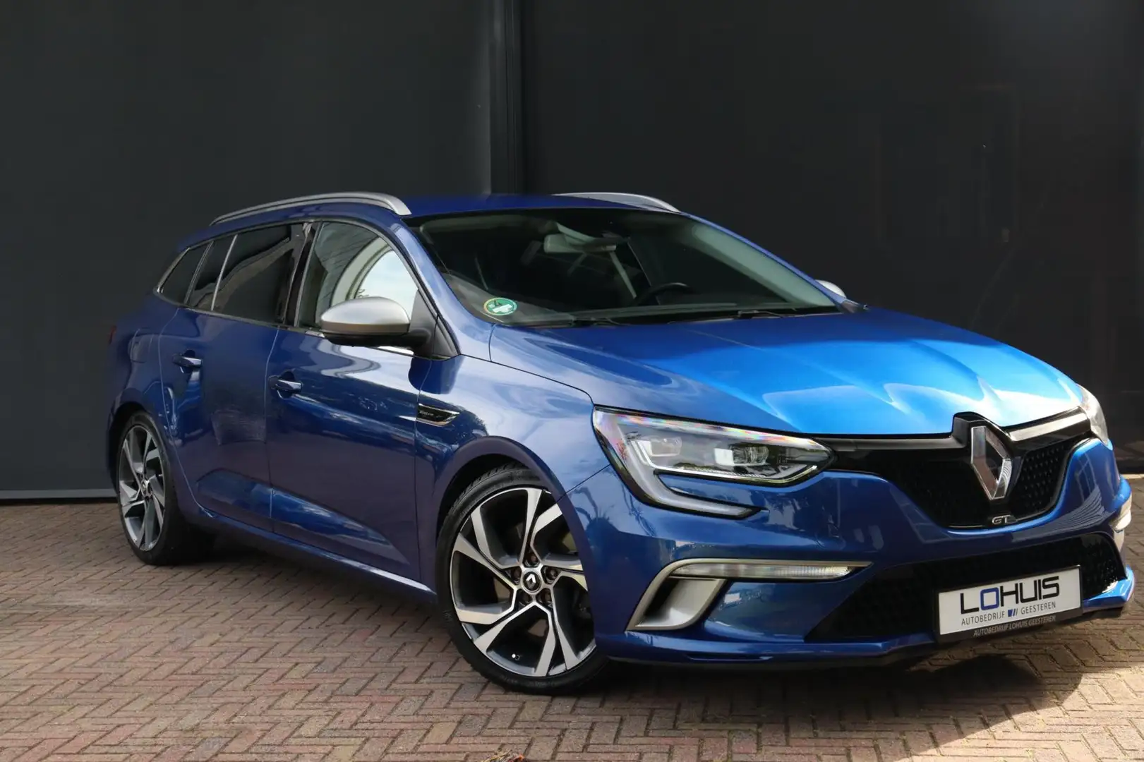 Renault Megane Estate 1.6 TCe GT BOSE | Trekhaak | 205 PK Blauw - 2
