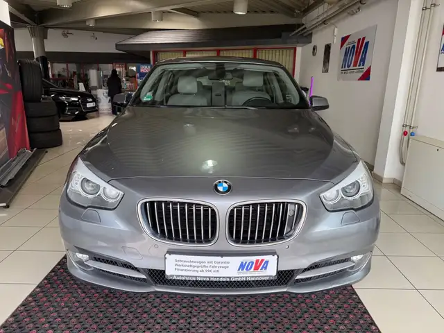 BMW 550 *1.HND*S-HEFT*PANO*NACHT*KAMERA