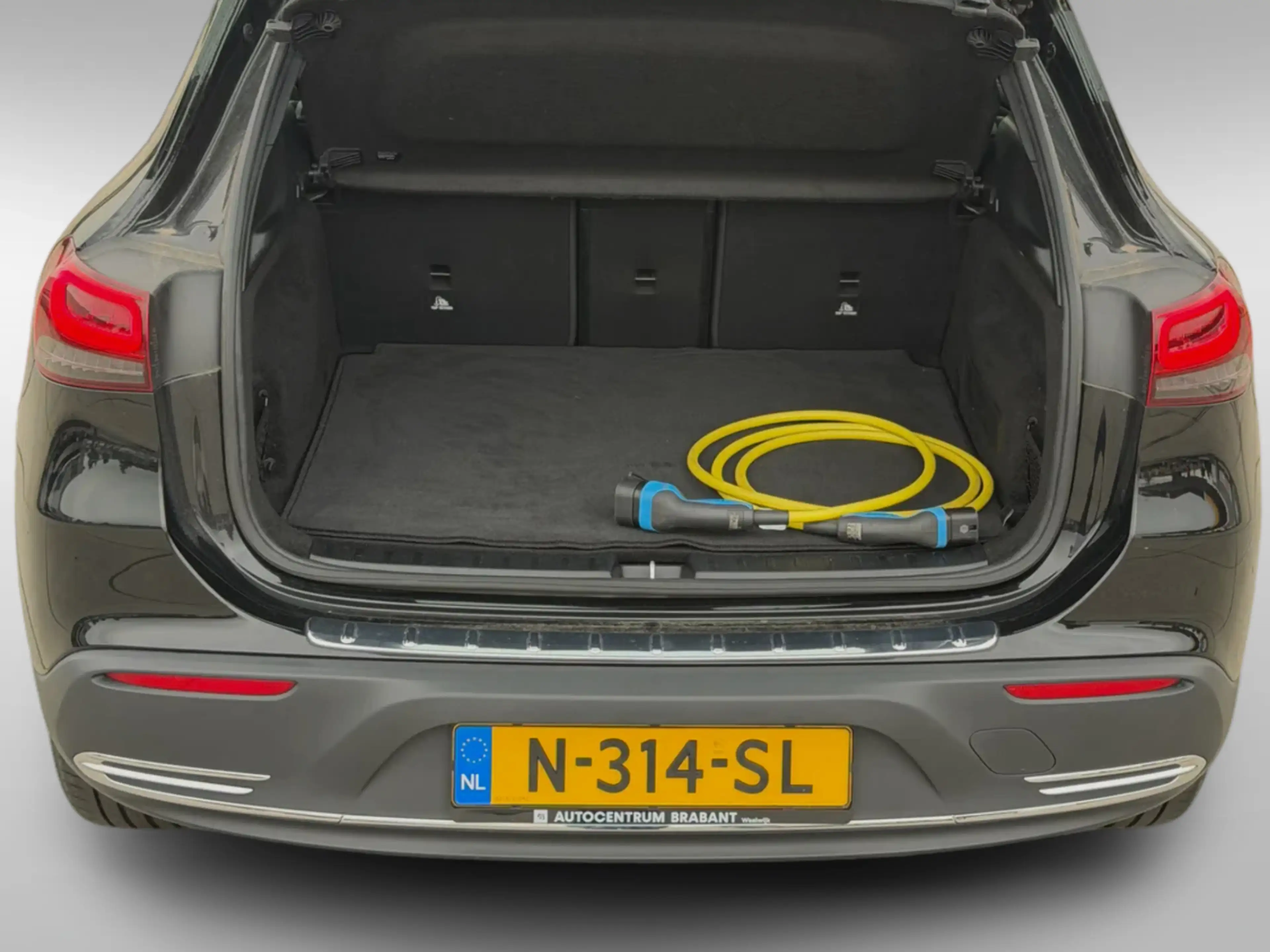Mercedes-Benz EQA 250 67 kWh 97% SoH (NL-auto, 1e Eig, Dealer OndH, Carp — photo 20