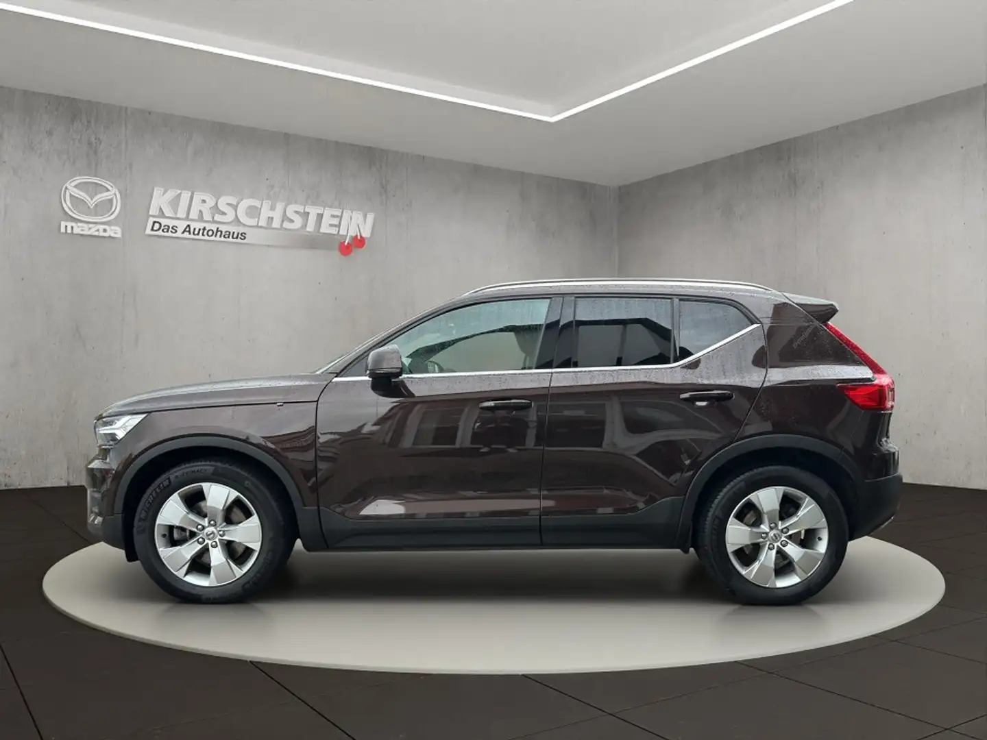 Volvo XC40 Inscription AWD +PANORAMADACH+KAMERA+NAVI+ Braun - 2