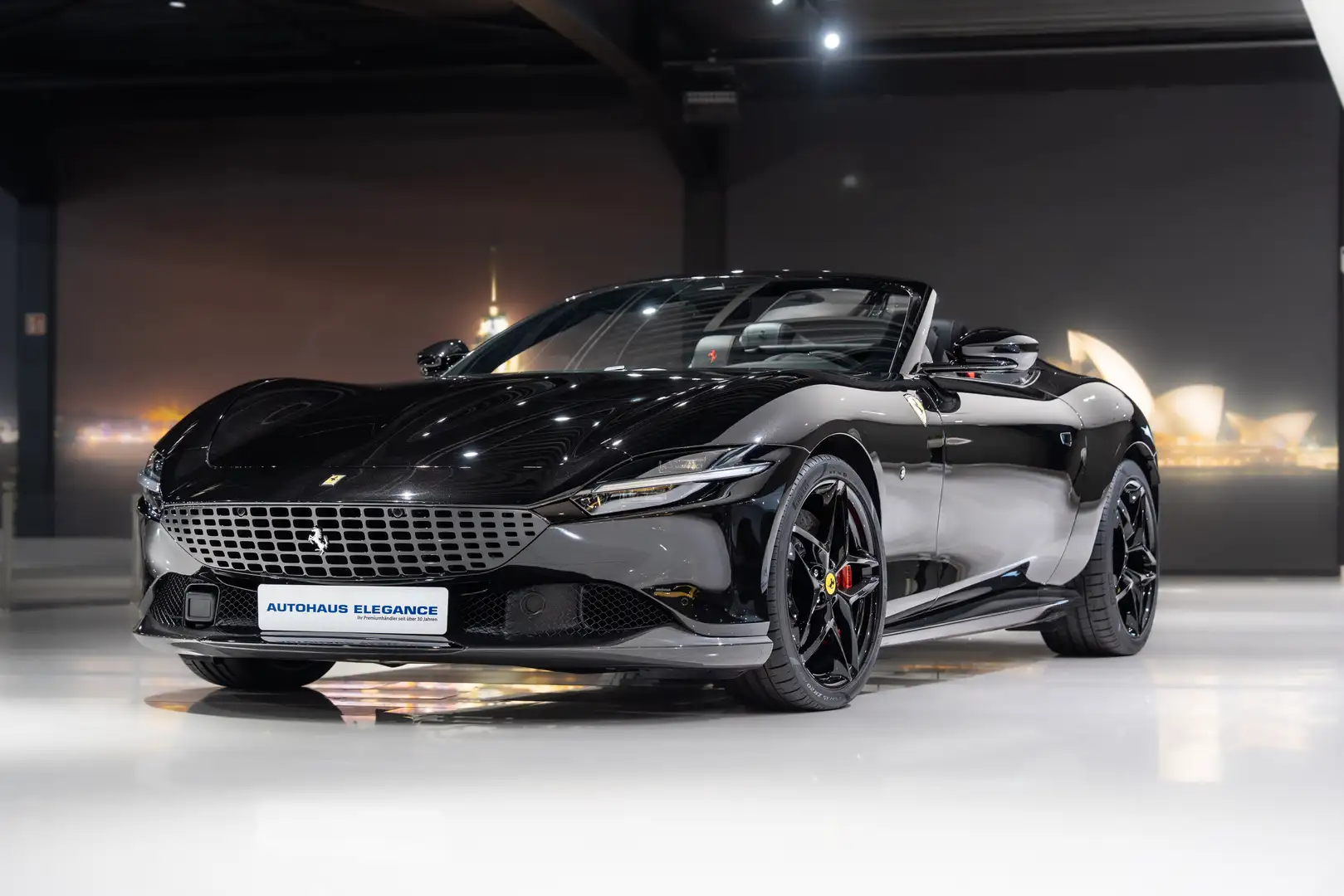 Ferrari Roma *CARBON-KERAMIK*JBL*HIFI*SPORTSITZE* Чёрный - 1