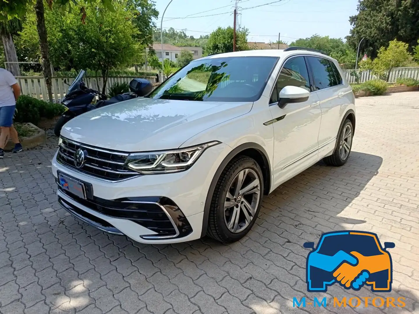 Volkswagen Tiguan 1.5 TSI 150 CV DSG ACT R-Line Bianco - 1
