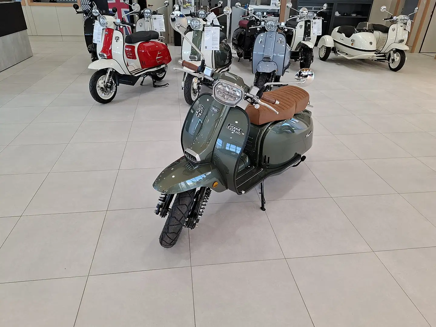 Royal Alloy GP 125 MT - 1