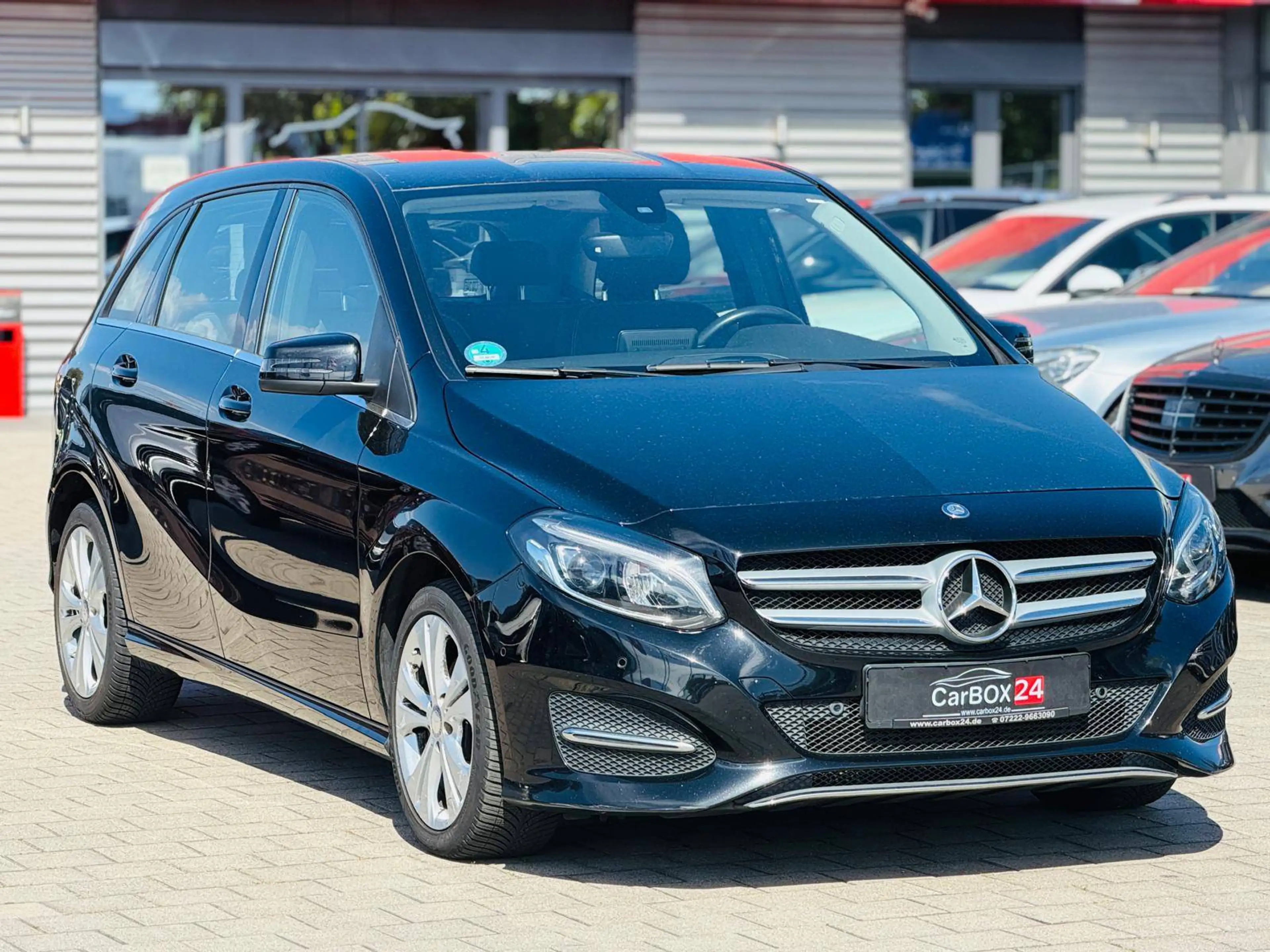 Mercedes-Benz B 200 Urban TÜV & Service Neu Garantie Finanzierung möglich