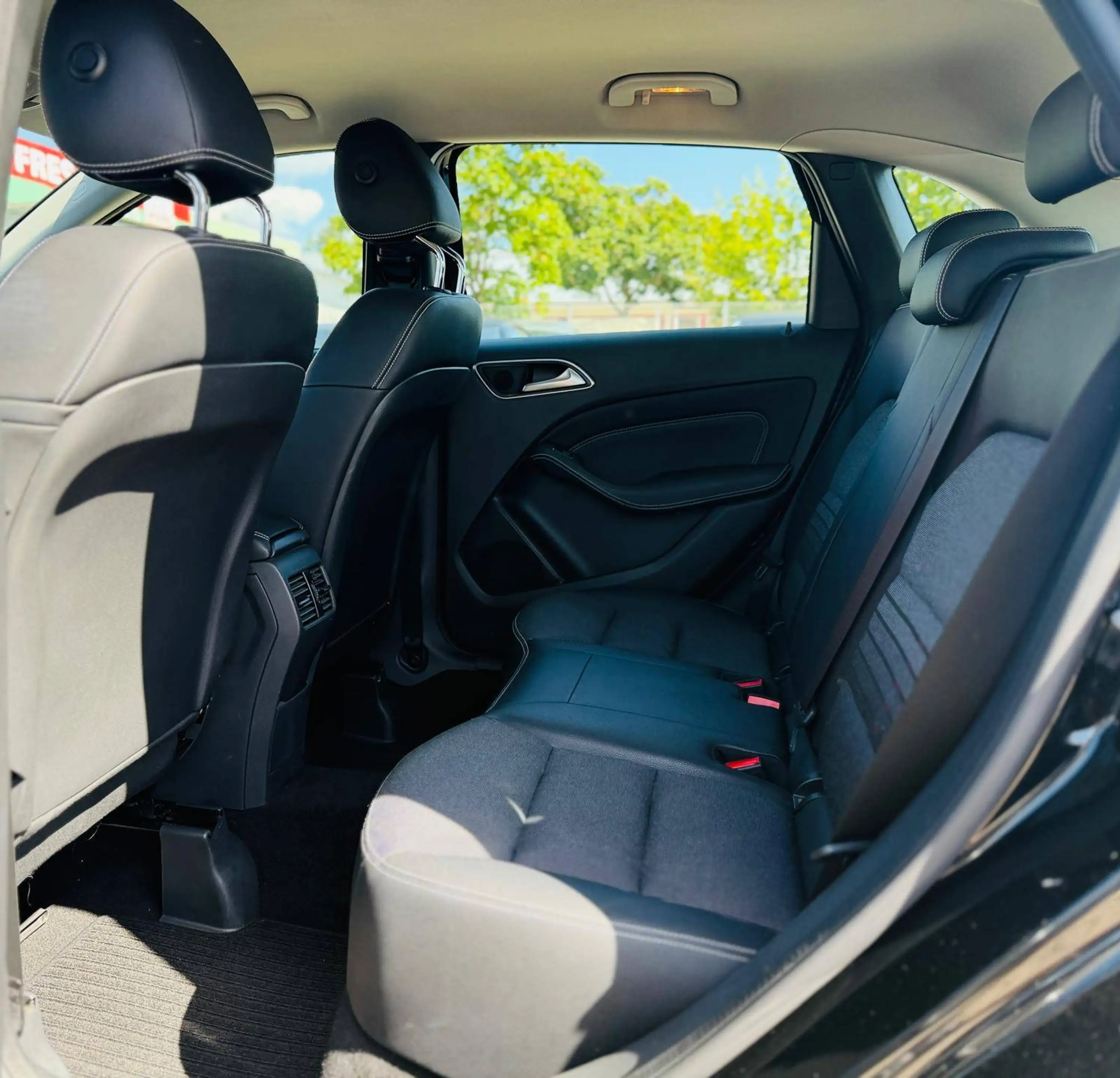 Mercedes-Benz B 200 Urban TÜV & Service Neu Garantie Finanzierung möglich — photo 6