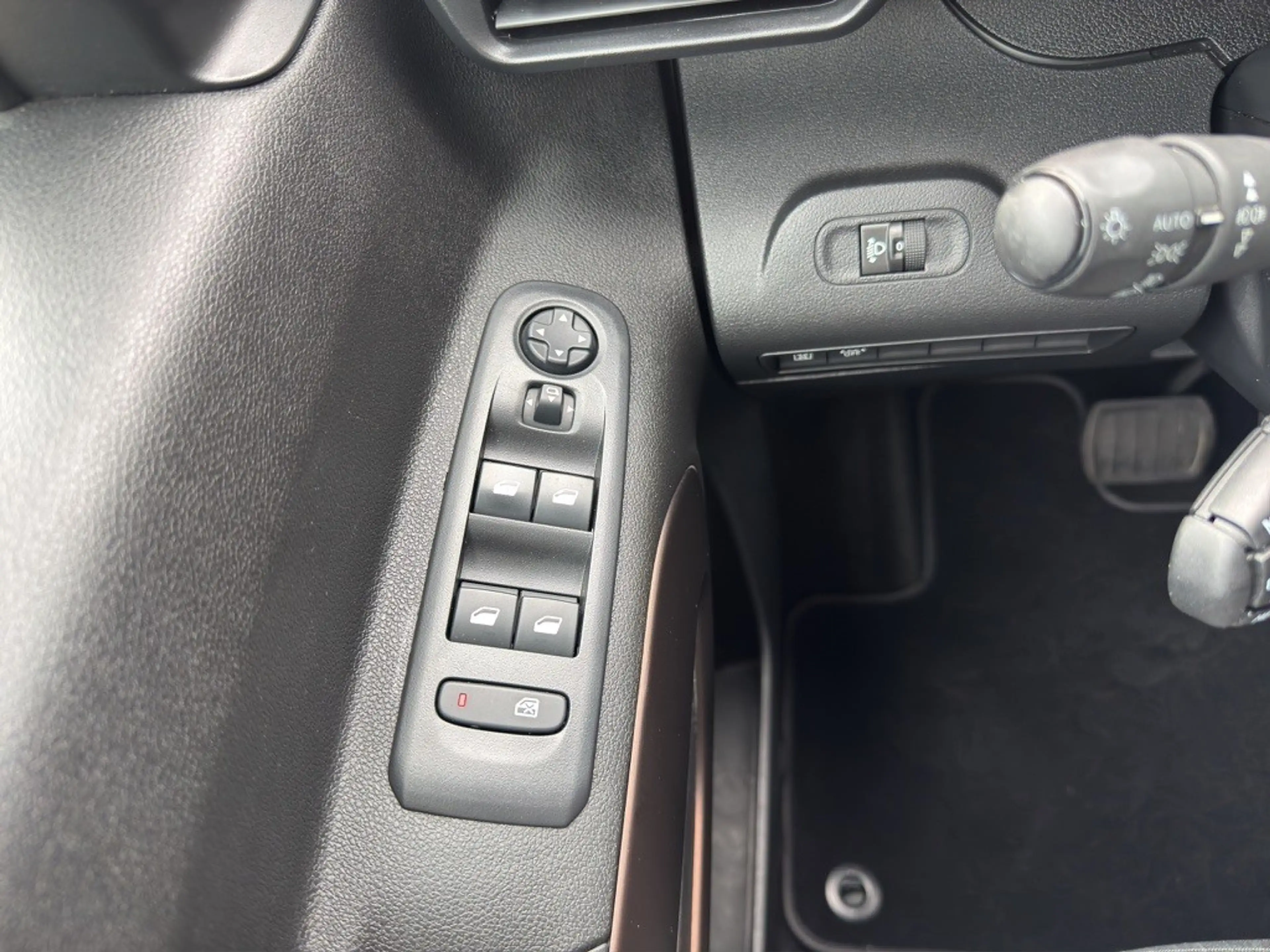 Peugeot Rifter 1.2 PURETECH GT-LINE, Automaat , Carplay,Navi — photo 14