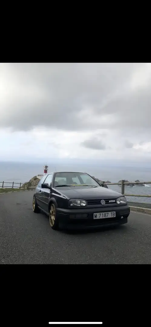 Volkswagen Golf 2.8 VR6 - 2